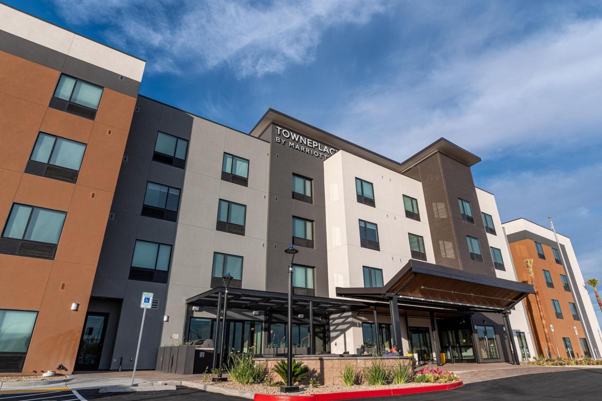 TownePlace Suites by Marriott Las Vegas North I-15 photo 8