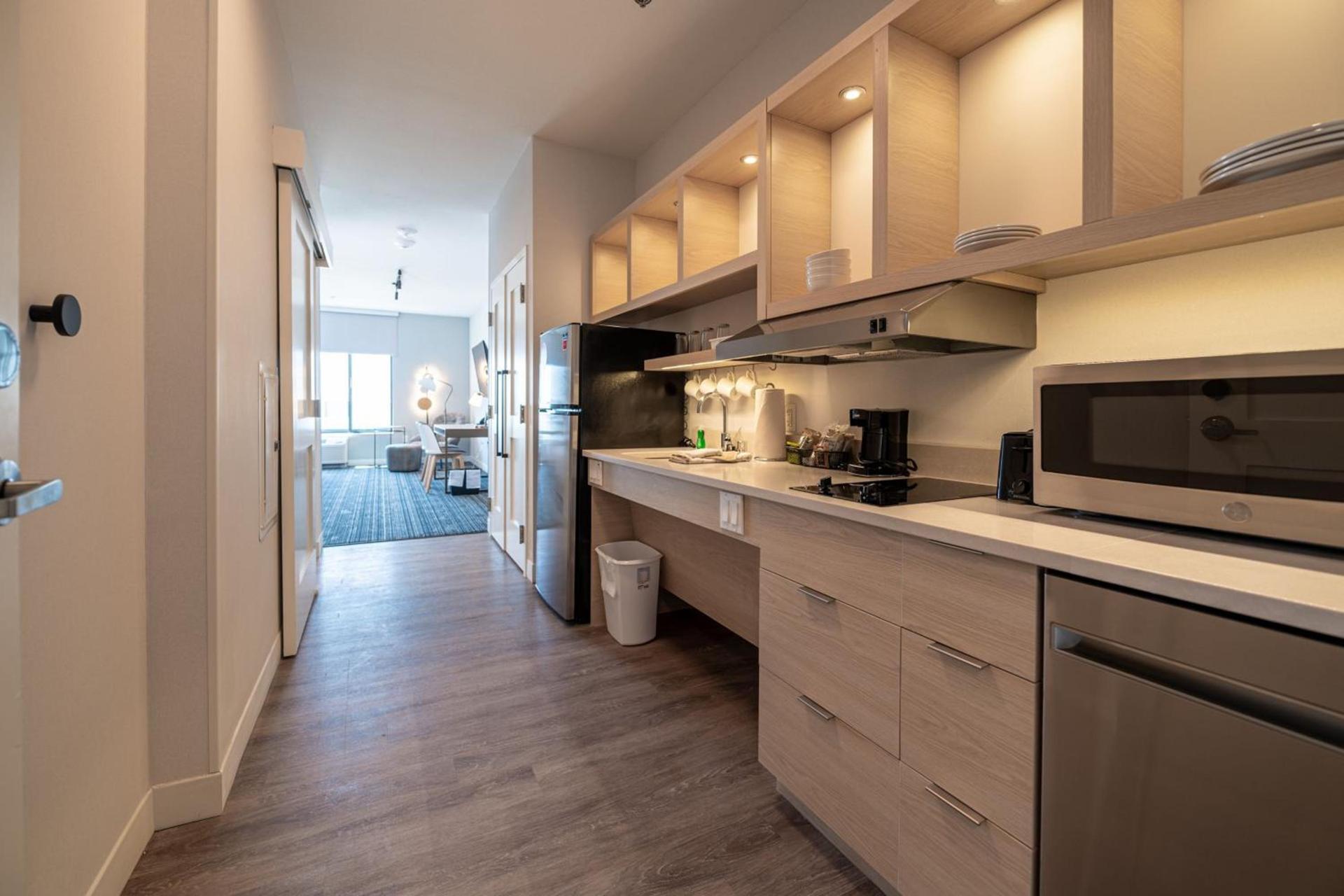 TownePlace Suites by Marriott Las Vegas North I-15 photo 16