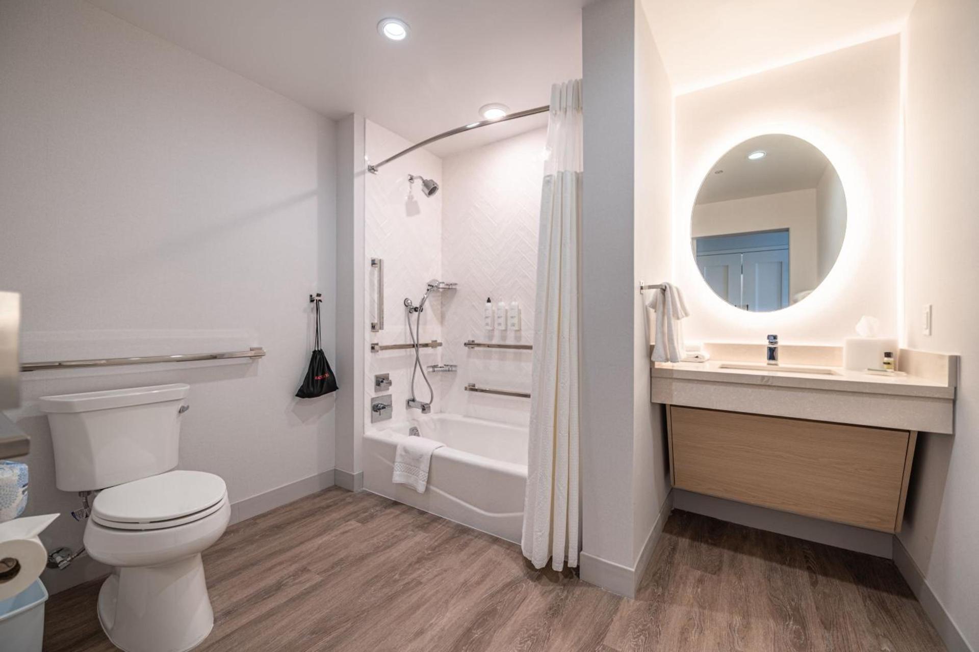 TownePlace Suites by Marriott Las Vegas North I-15 photo 33