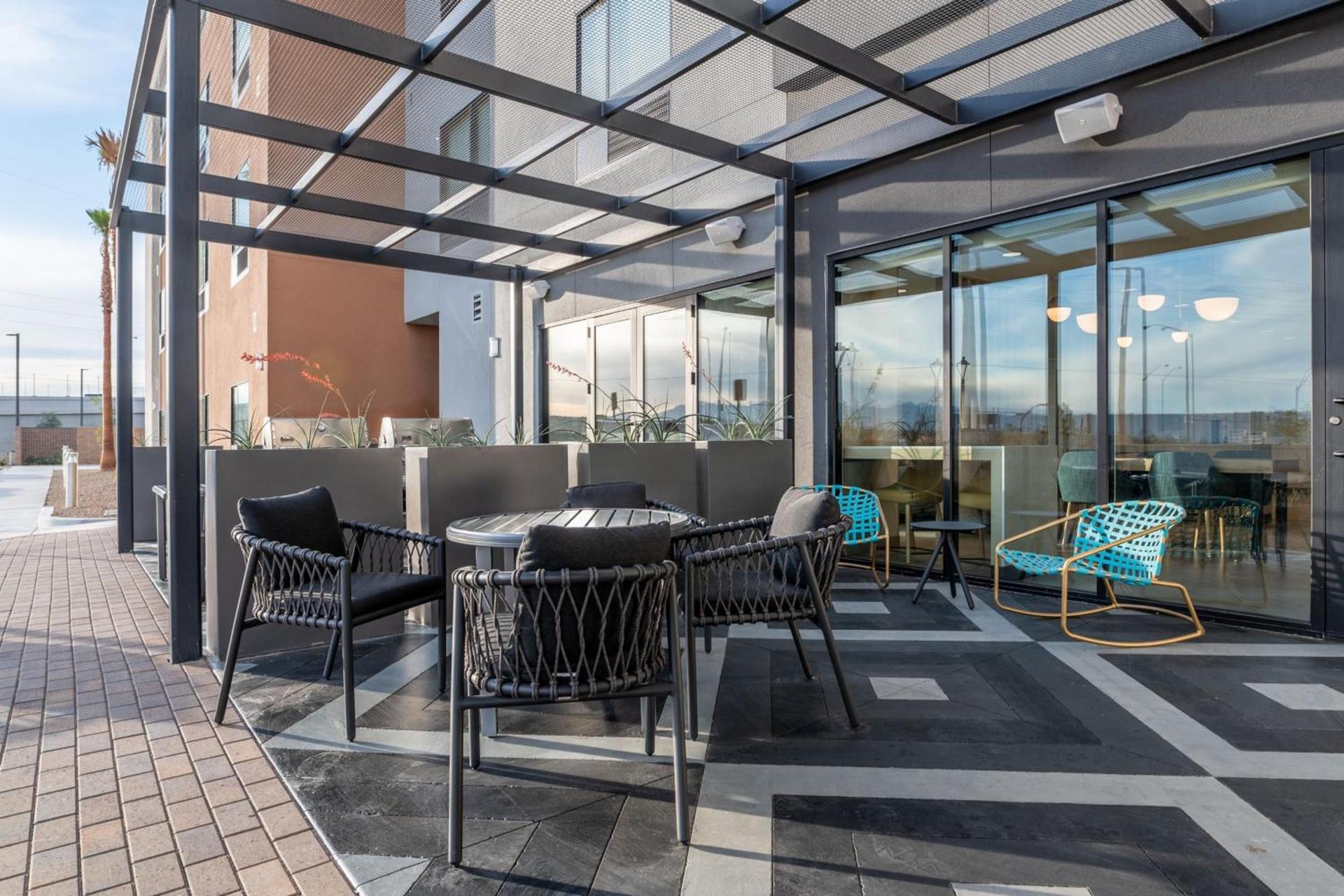 TownePlace Suites by Marriott Las Vegas North I-15 photo 40