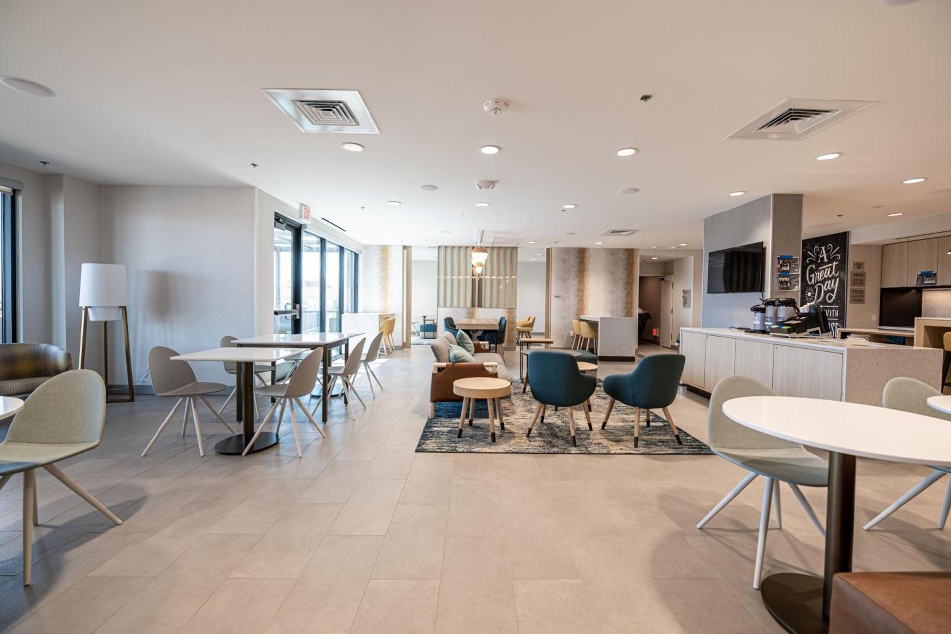 TownePlace Suites by Marriott Las Vegas North I-15 photo 45