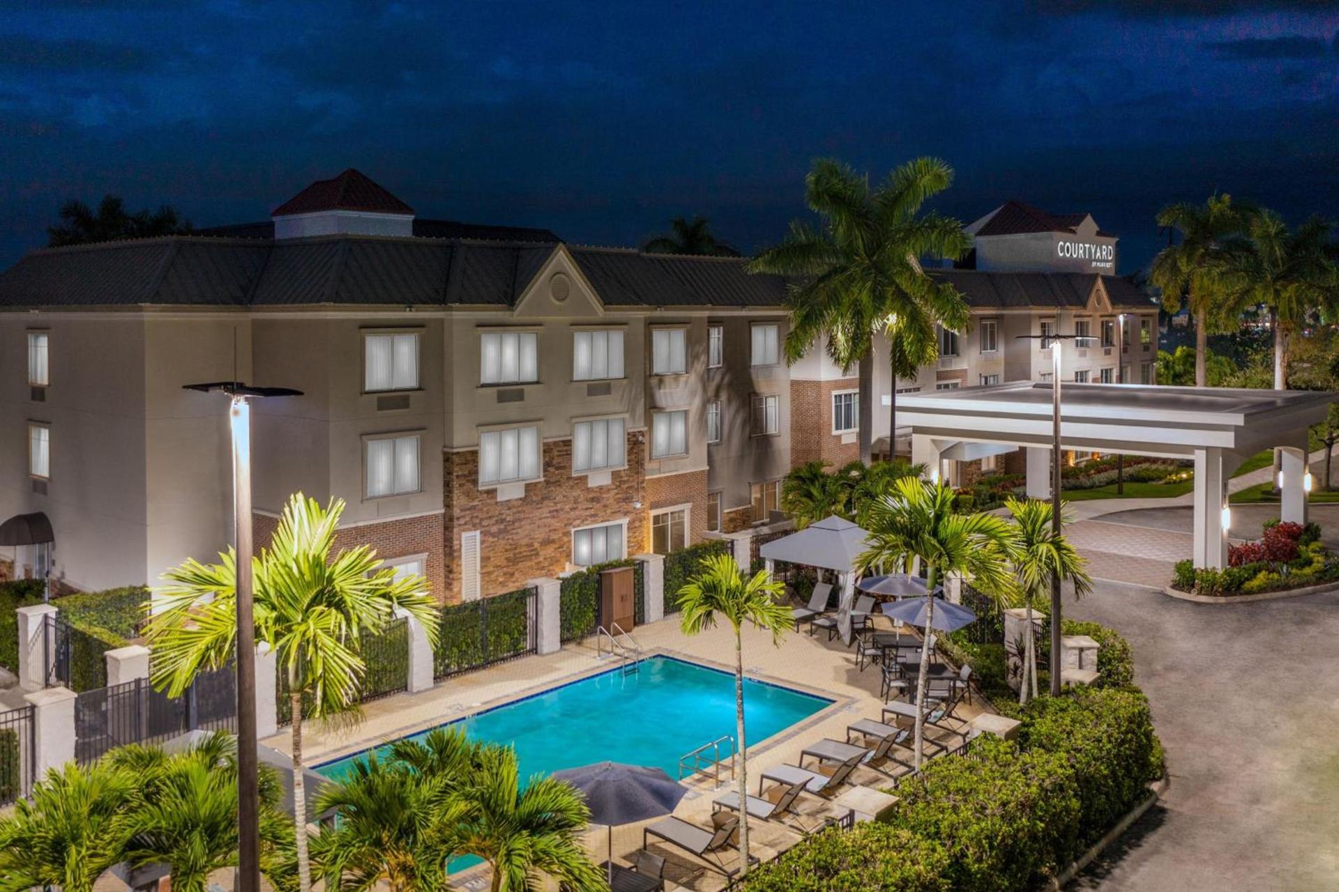 Courtyard by Marriott Sarasota at University Town Center photo 3