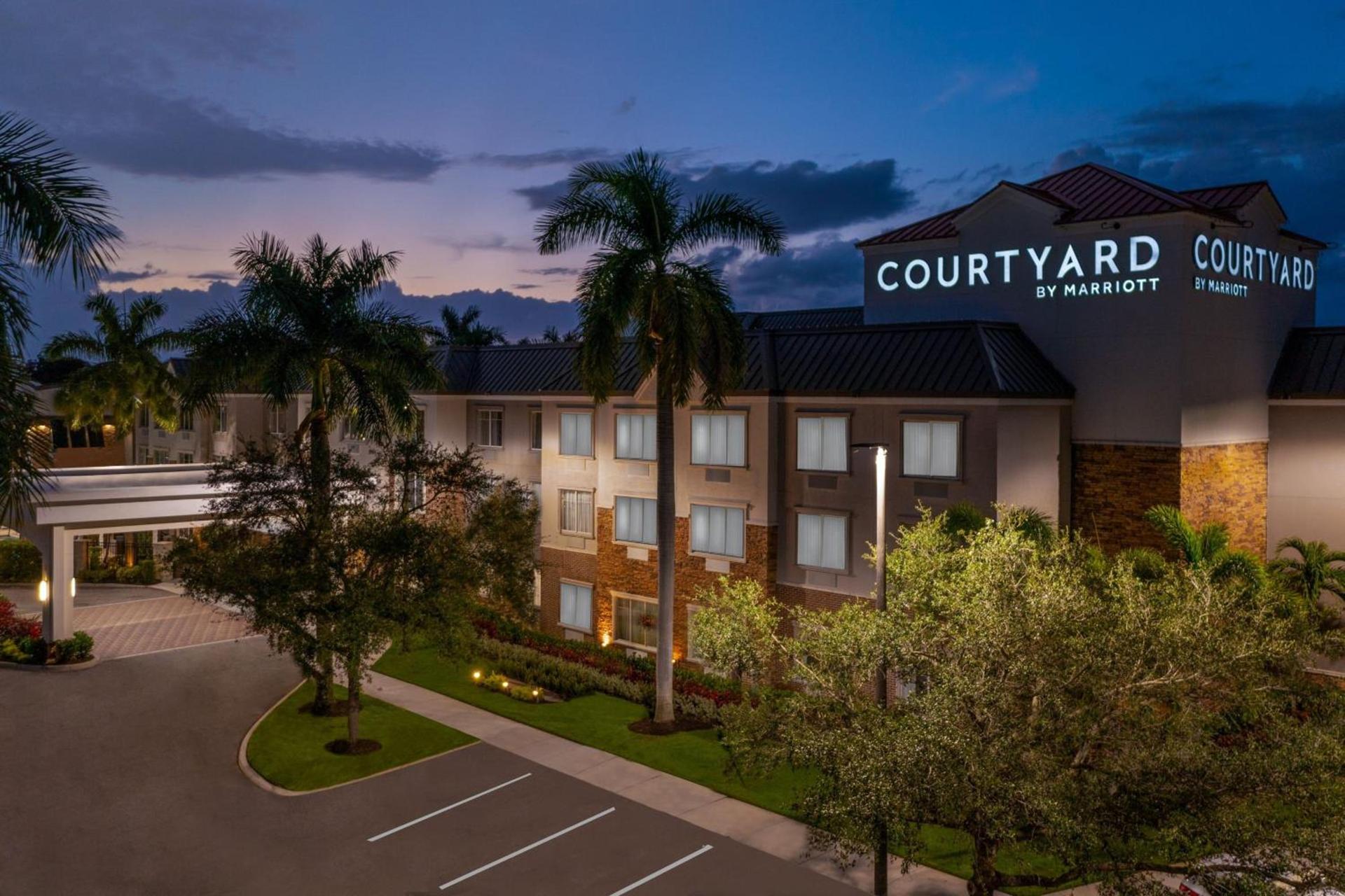 Courtyard by Marriott Sarasota at University Town Center photo 1