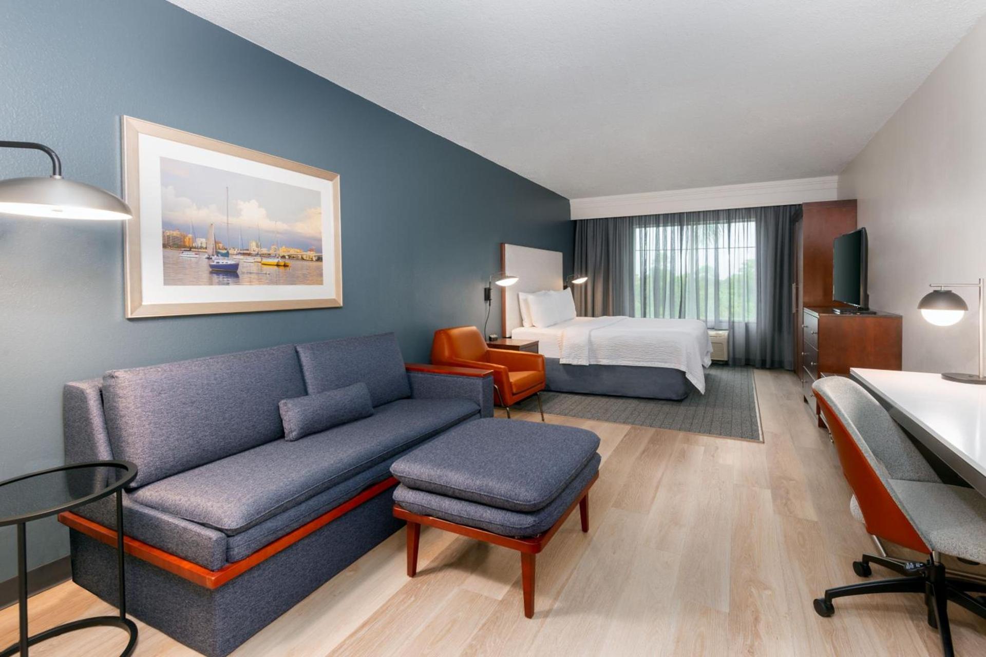 Courtyard by Marriott Sarasota at University Town Center photo 9