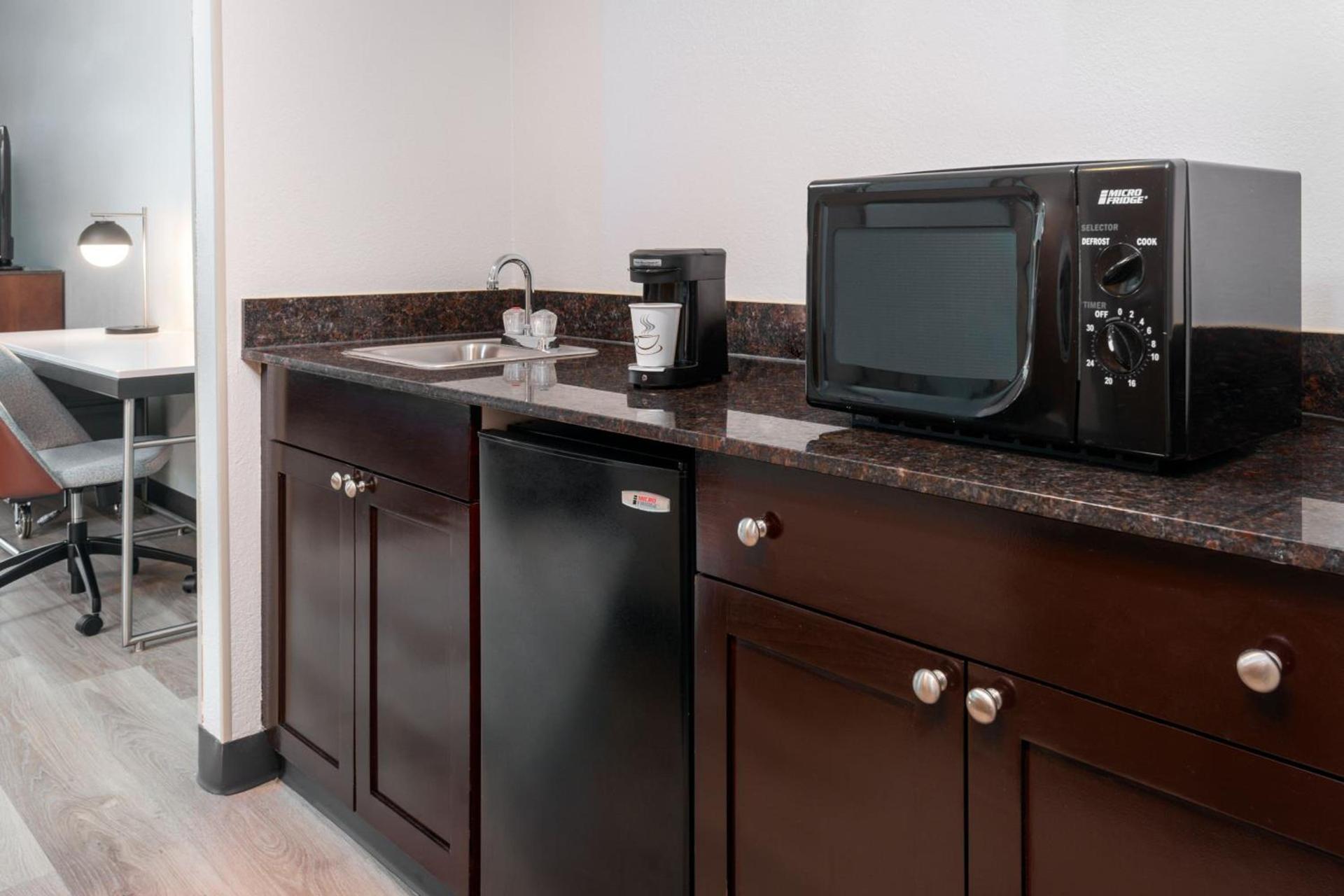 Courtyard by Marriott Sarasota at University Town Center photo 15