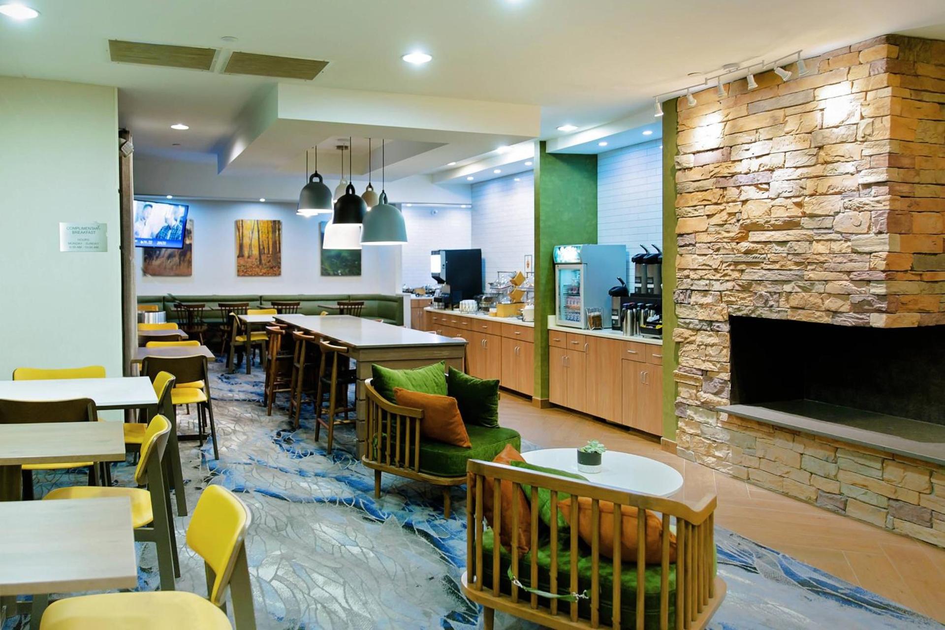 AmericInn by Wyndham Hays photo 6
