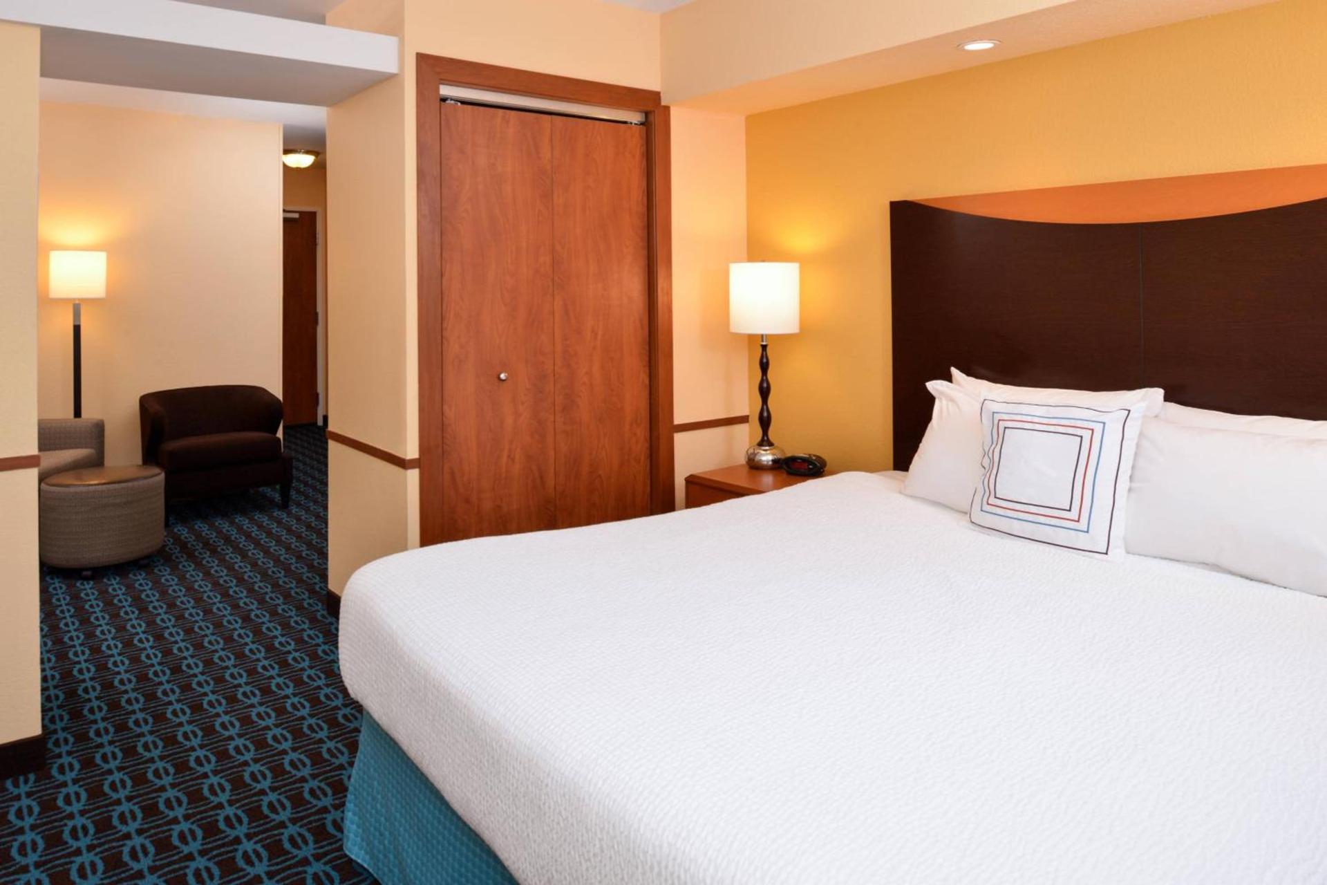 Fairfield Inn and Suites by Marriott Fort Wayne photo 16