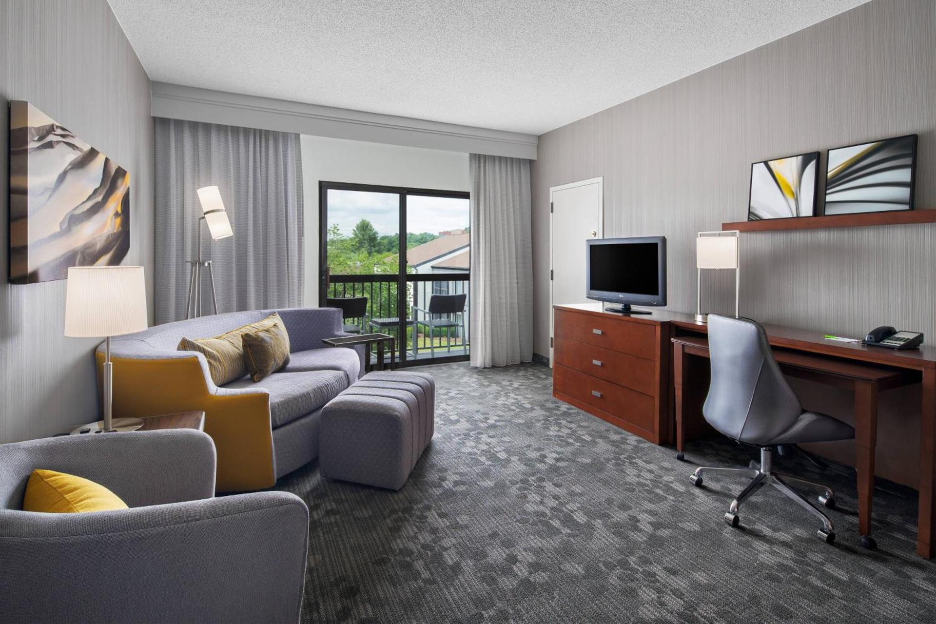 Courtyard by Marriott Pittsburgh Airport photo 10