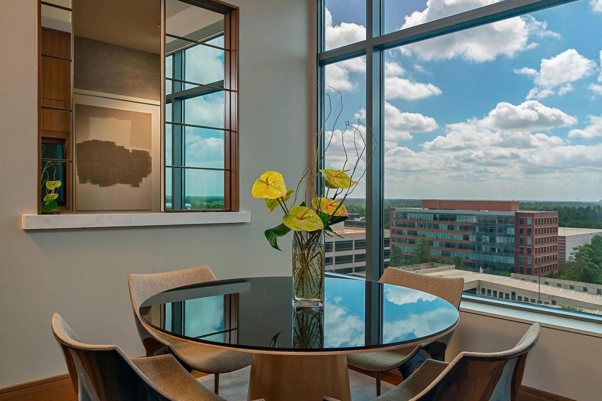 The Westin at The Woodlands photo 33