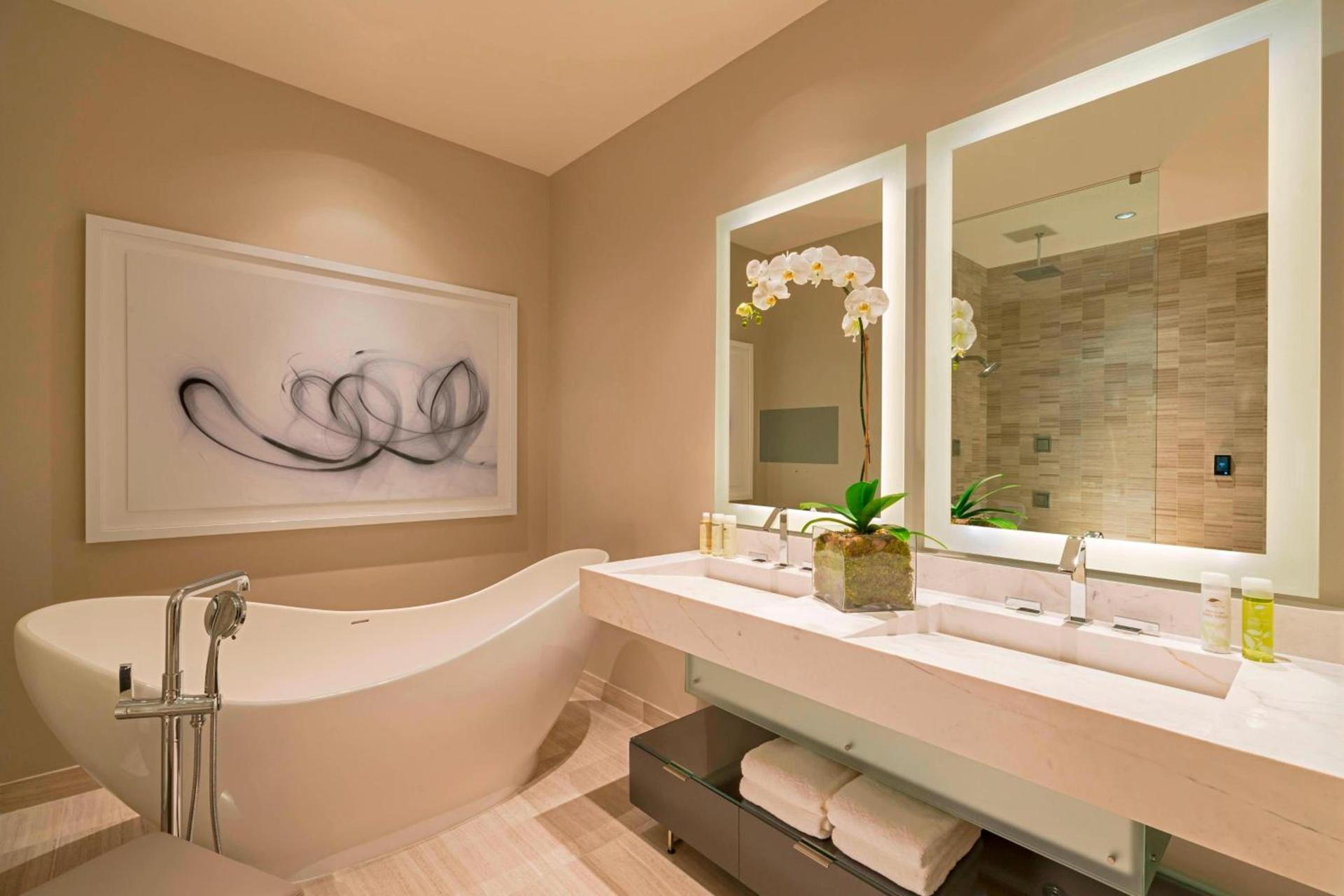 The Westin at The Woodlands photo 35