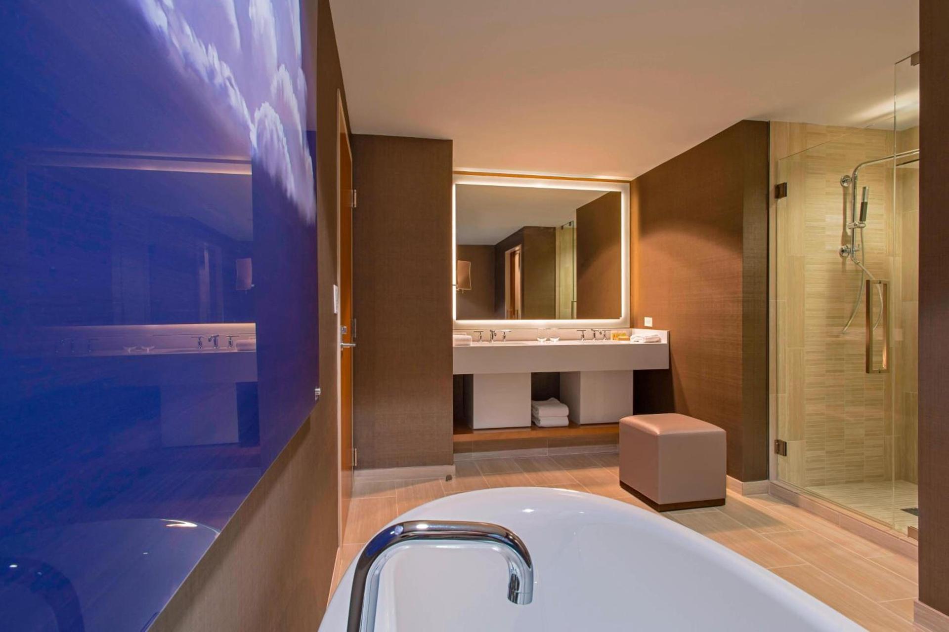 The Westin at The Woodlands photo 37