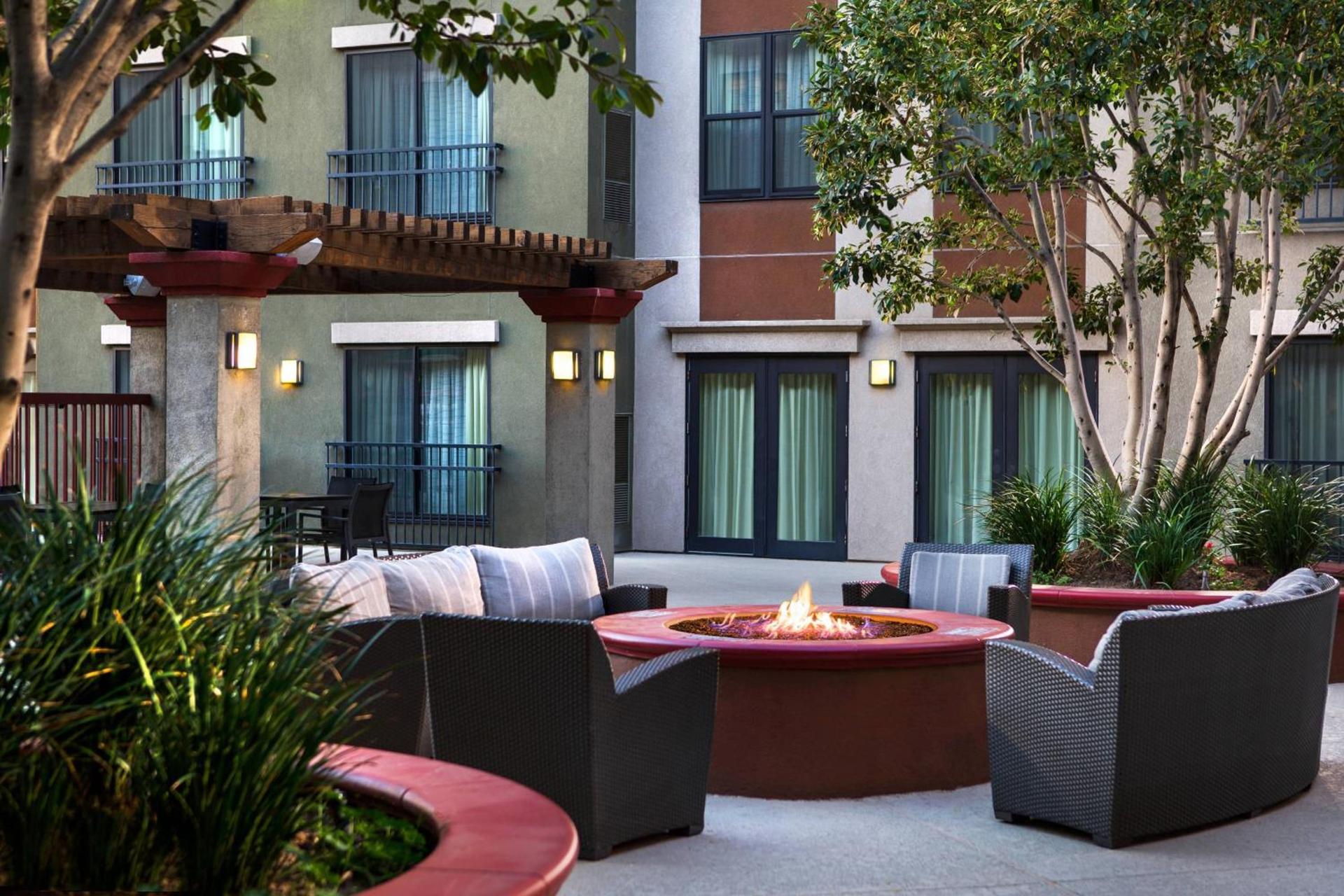 Residence Inn Los Angeles Burbank/Downtown photo 31