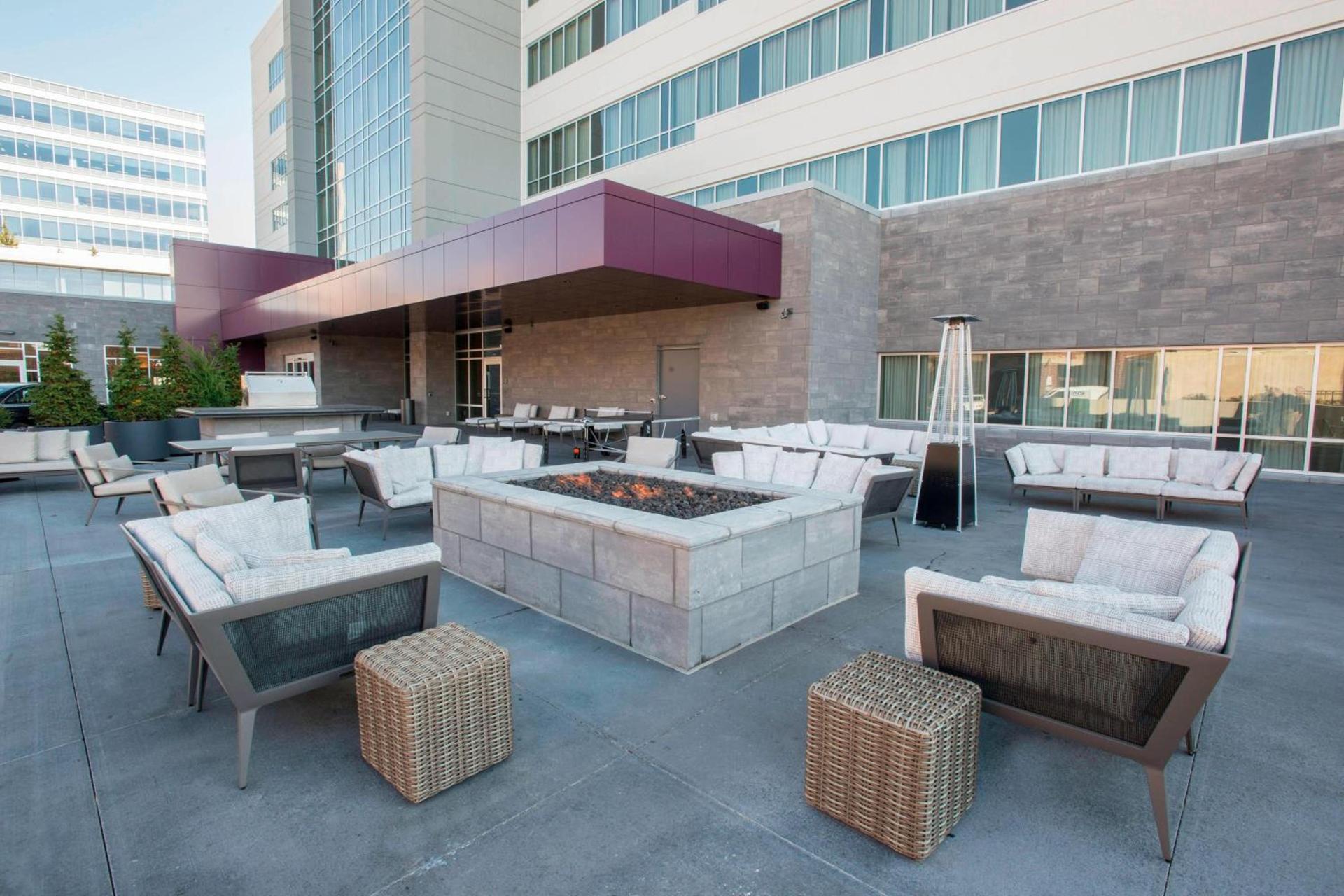 Residence Inn by Marriott Cincinnati Midtown/Rookwood photo 21