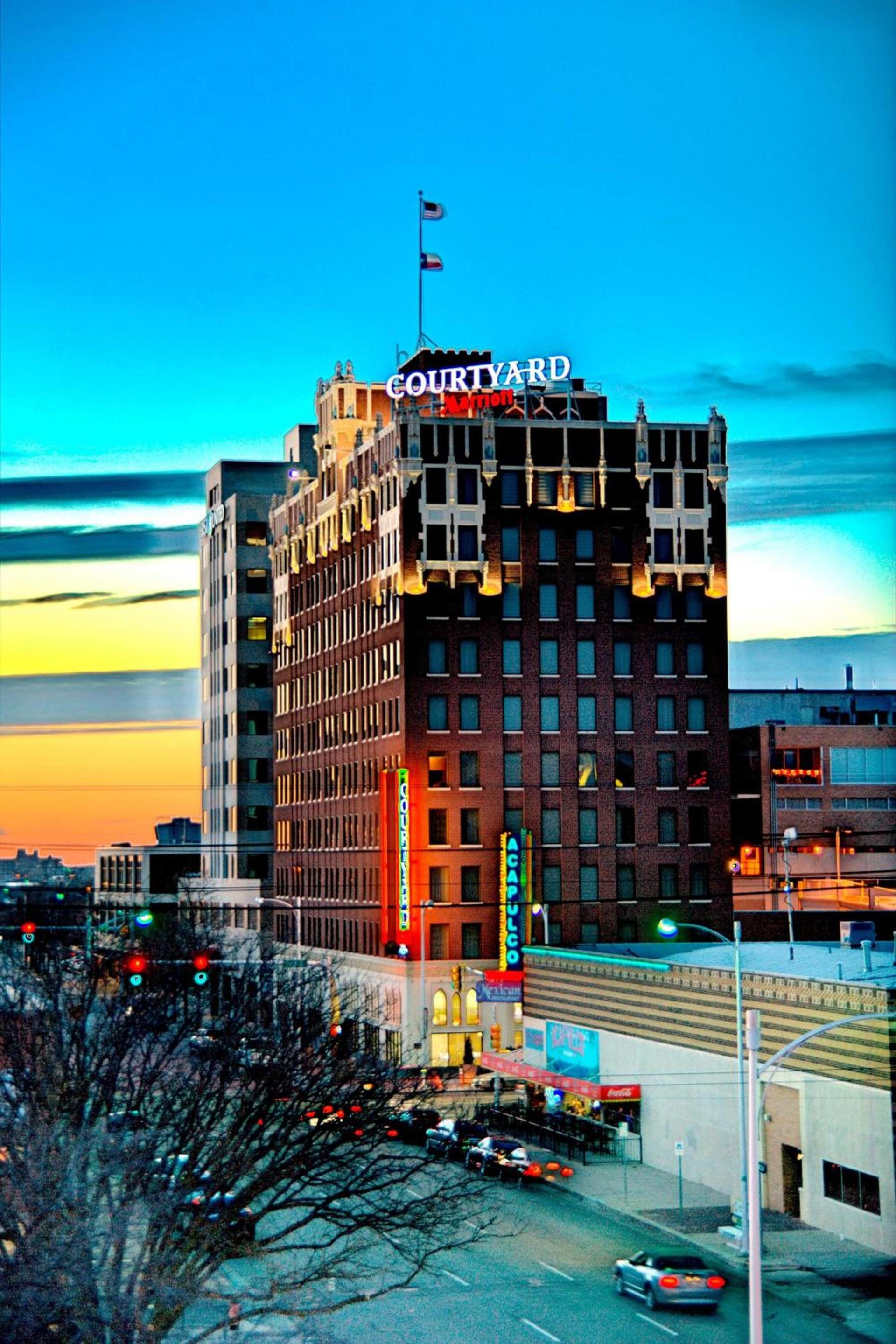 Courtyard by Marriott Amarillo Downtown photo 1