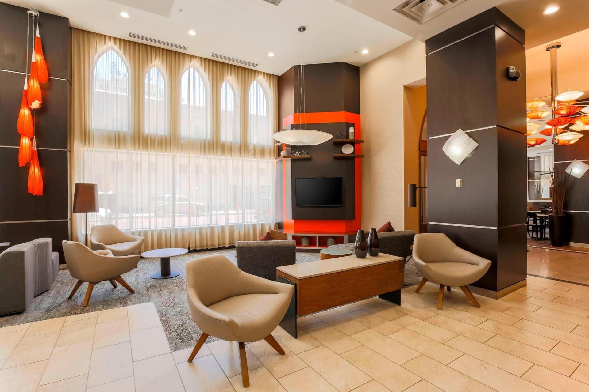 Courtyard by Marriott Amarillo Downtown photo 2