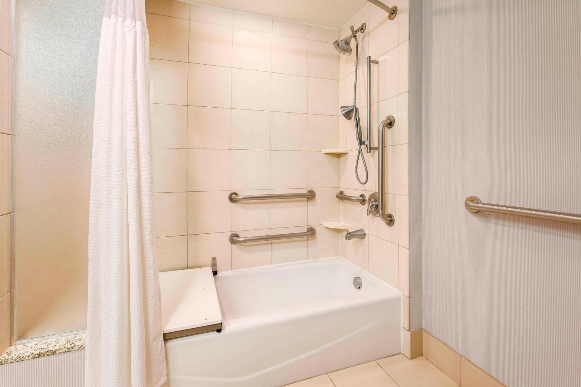 Courtyard by Marriott Amarillo Downtown photo 12