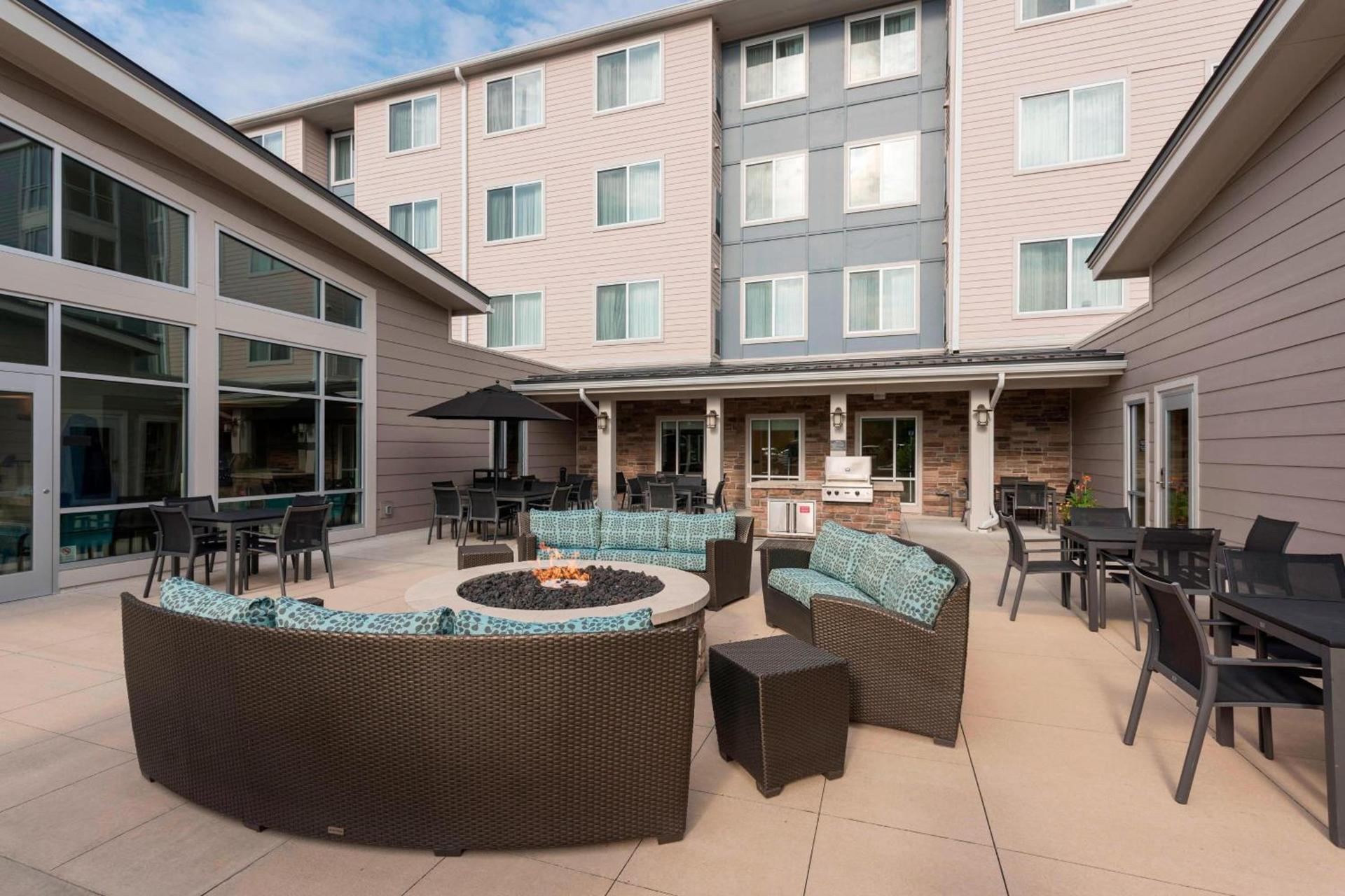 Residence Inn by Marriott Grand Rapids Airport photo 18