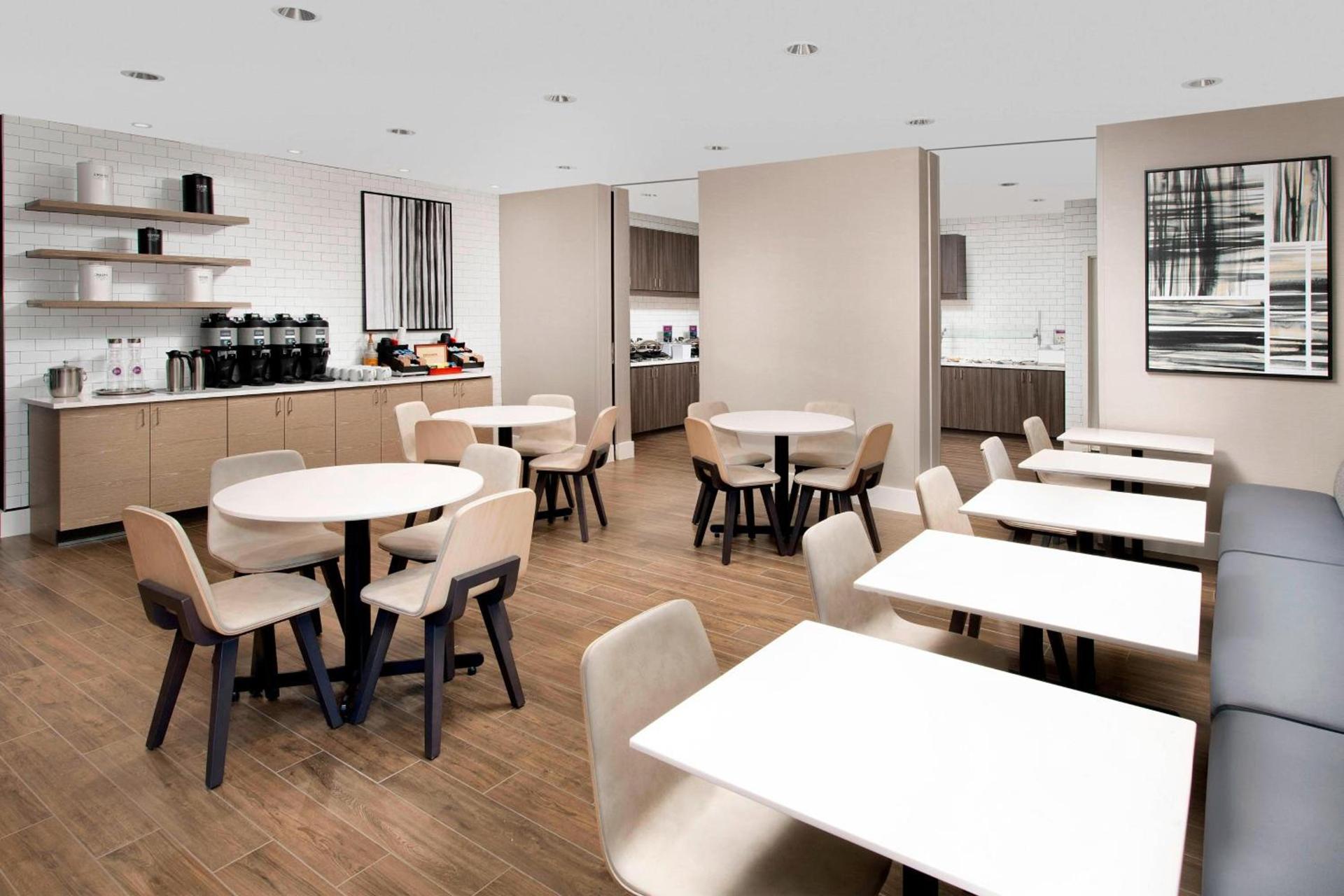 Residence Inn by Marriott Denver Airport/Convention Center photo 31