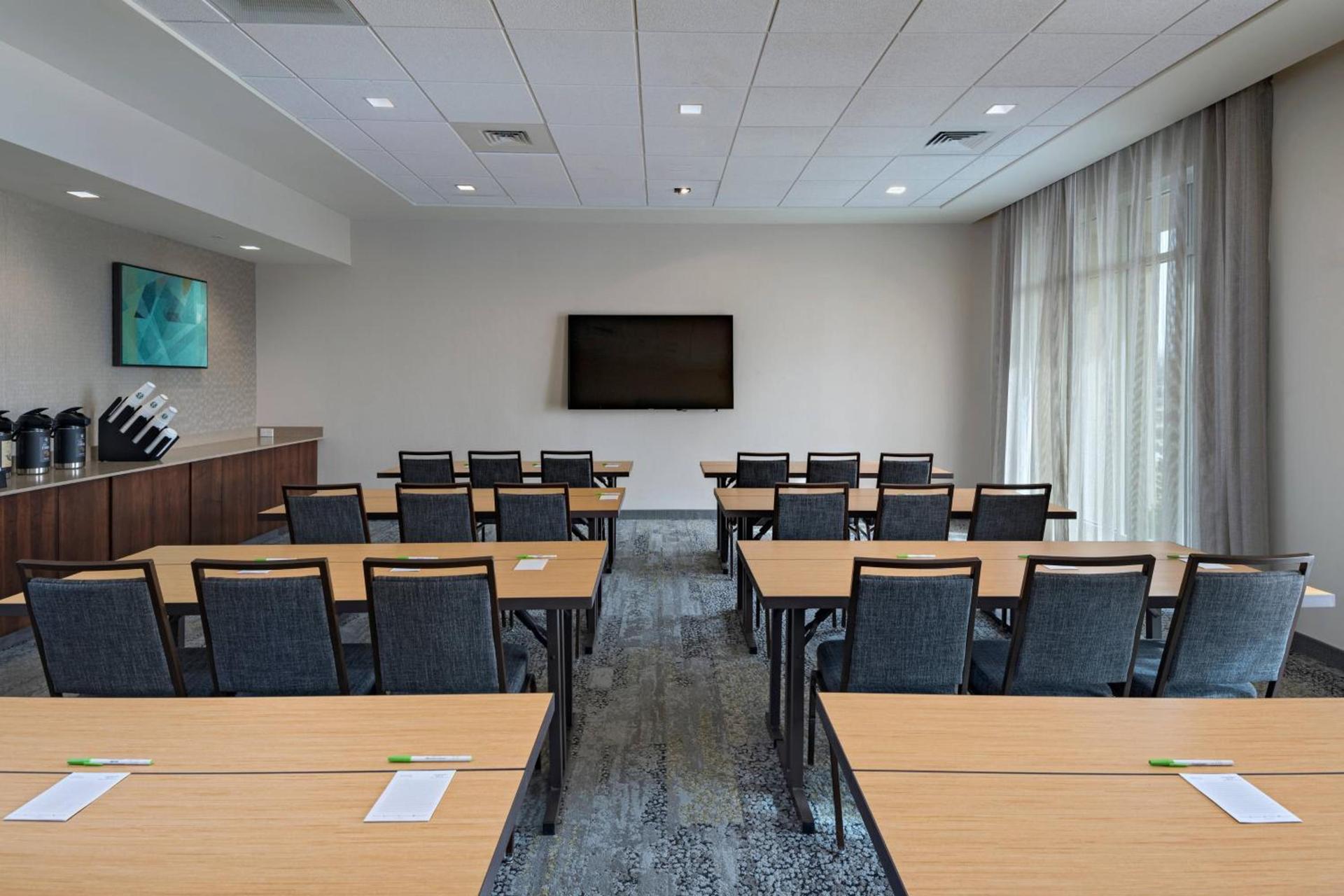 Courtyard by Marriott Jackson Madison photo 45