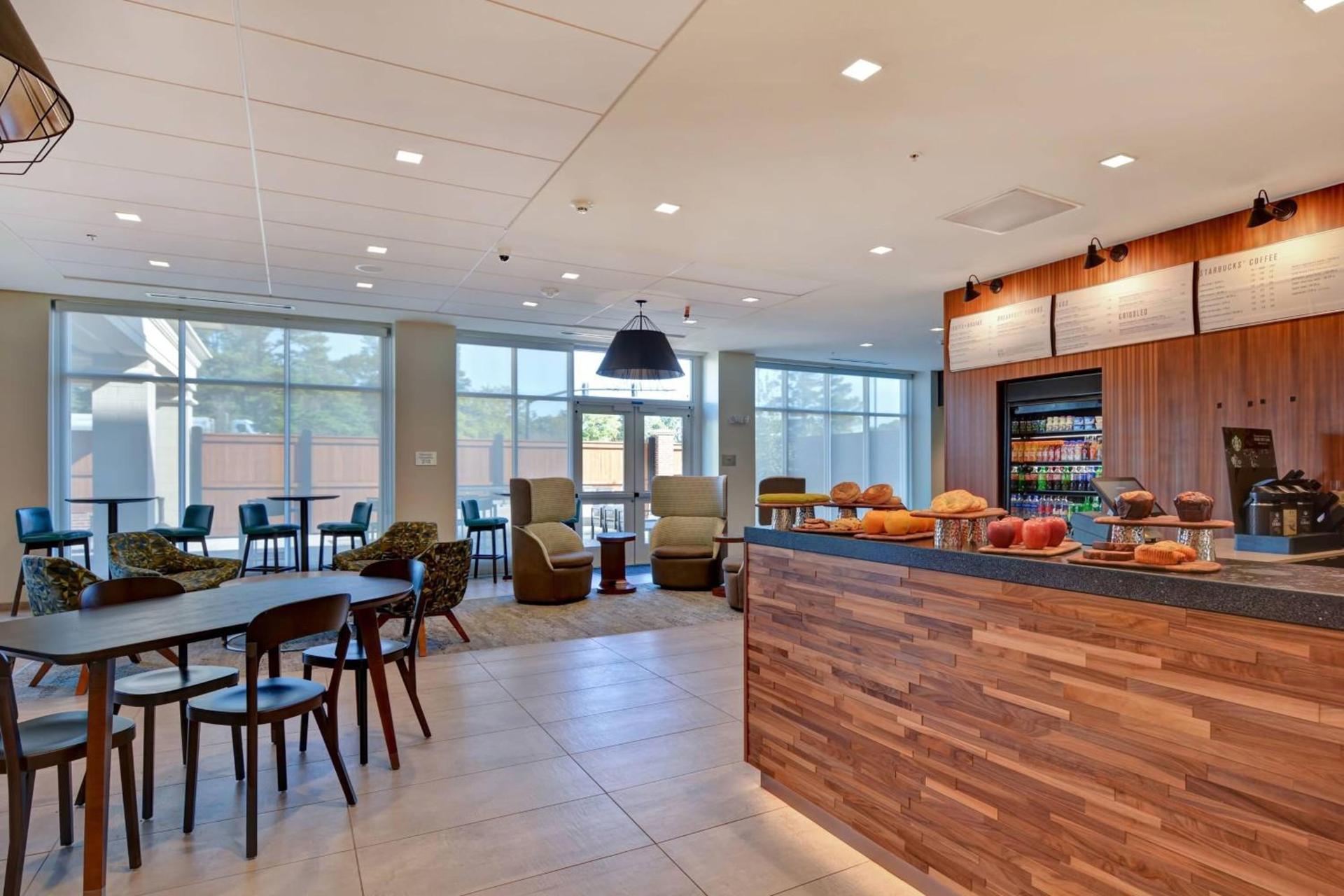 Courtyard by Marriott Jackson Madison photo 32