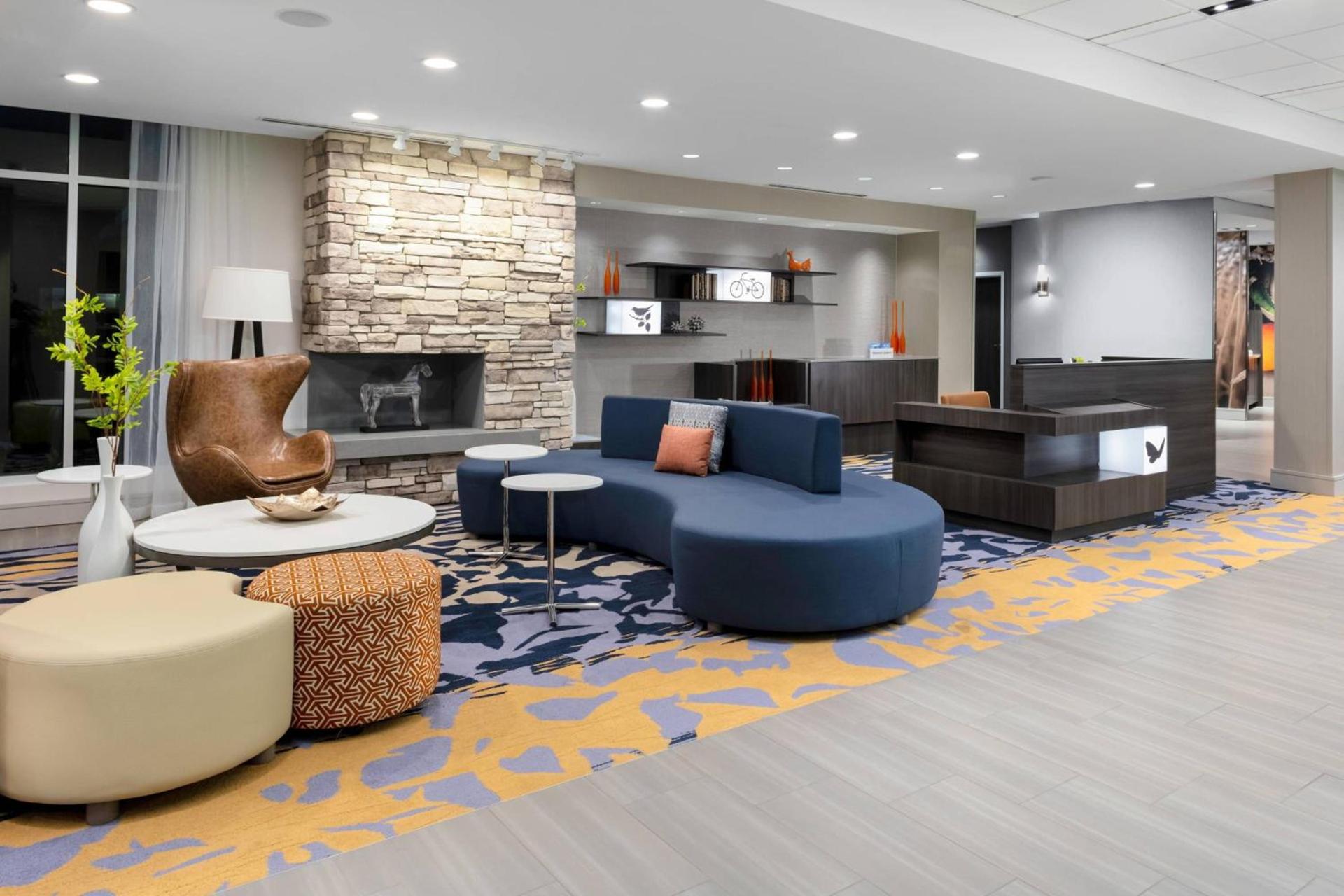 Fairfield Inn & Suites Charlotte Pineville photo 2