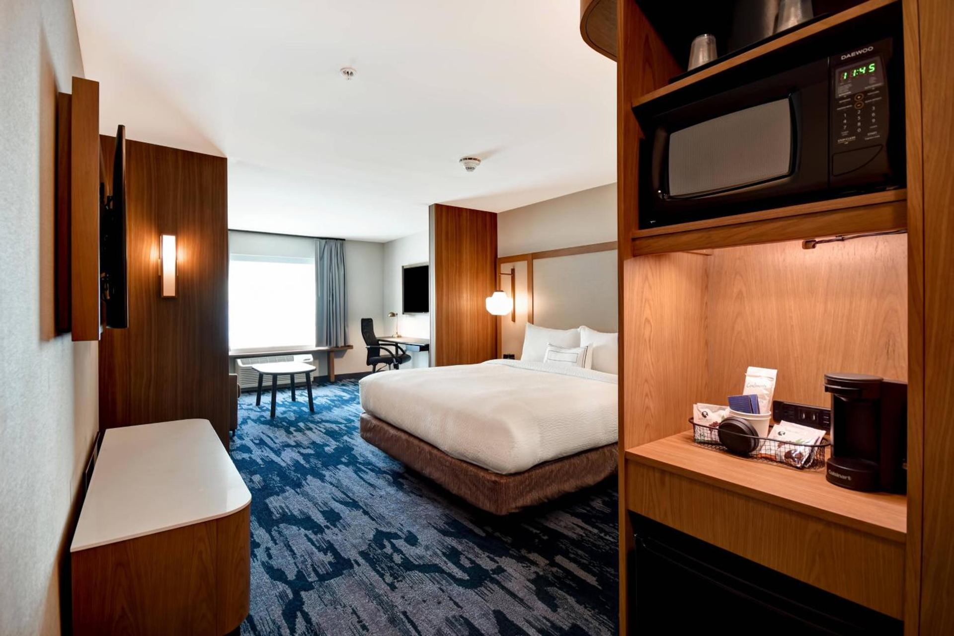 Fairfield Inn & Suites by Marriott Plymouth photo 21