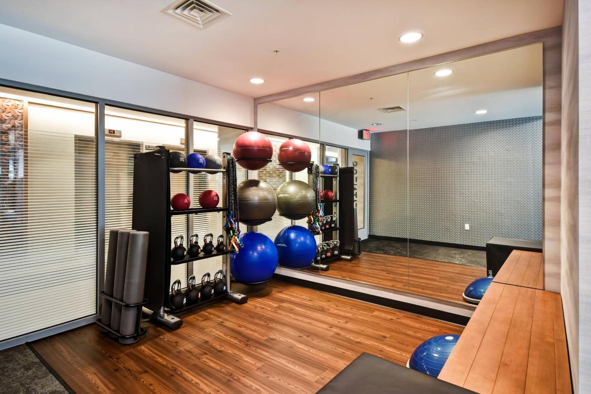 Fairfield Inn & Suites by Marriott Plymouth photo 45