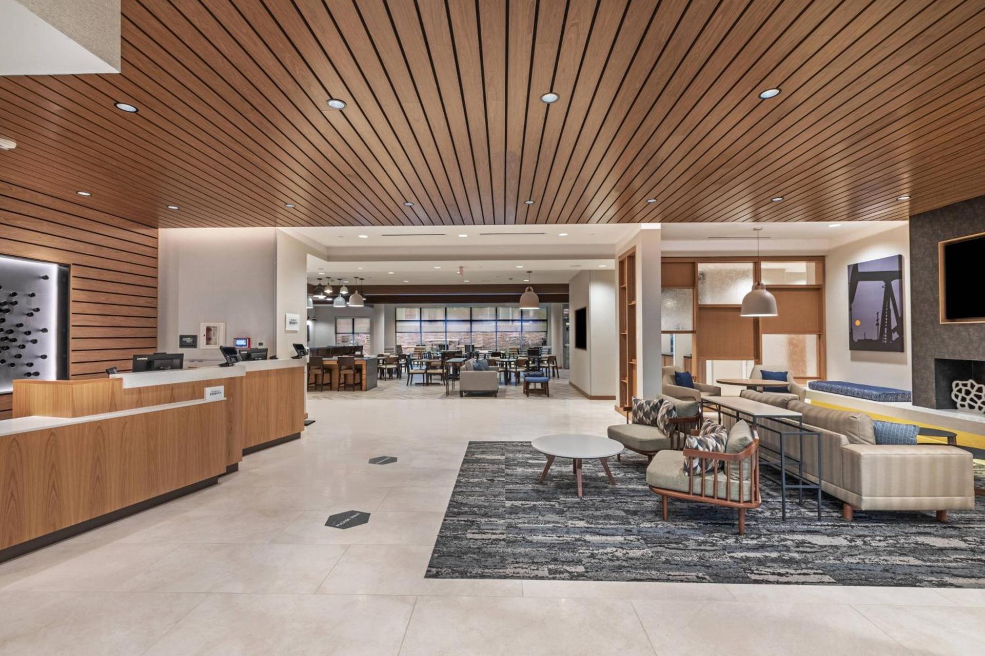 Fairfield Inn & Suites Houston Memorial City Area photo 3