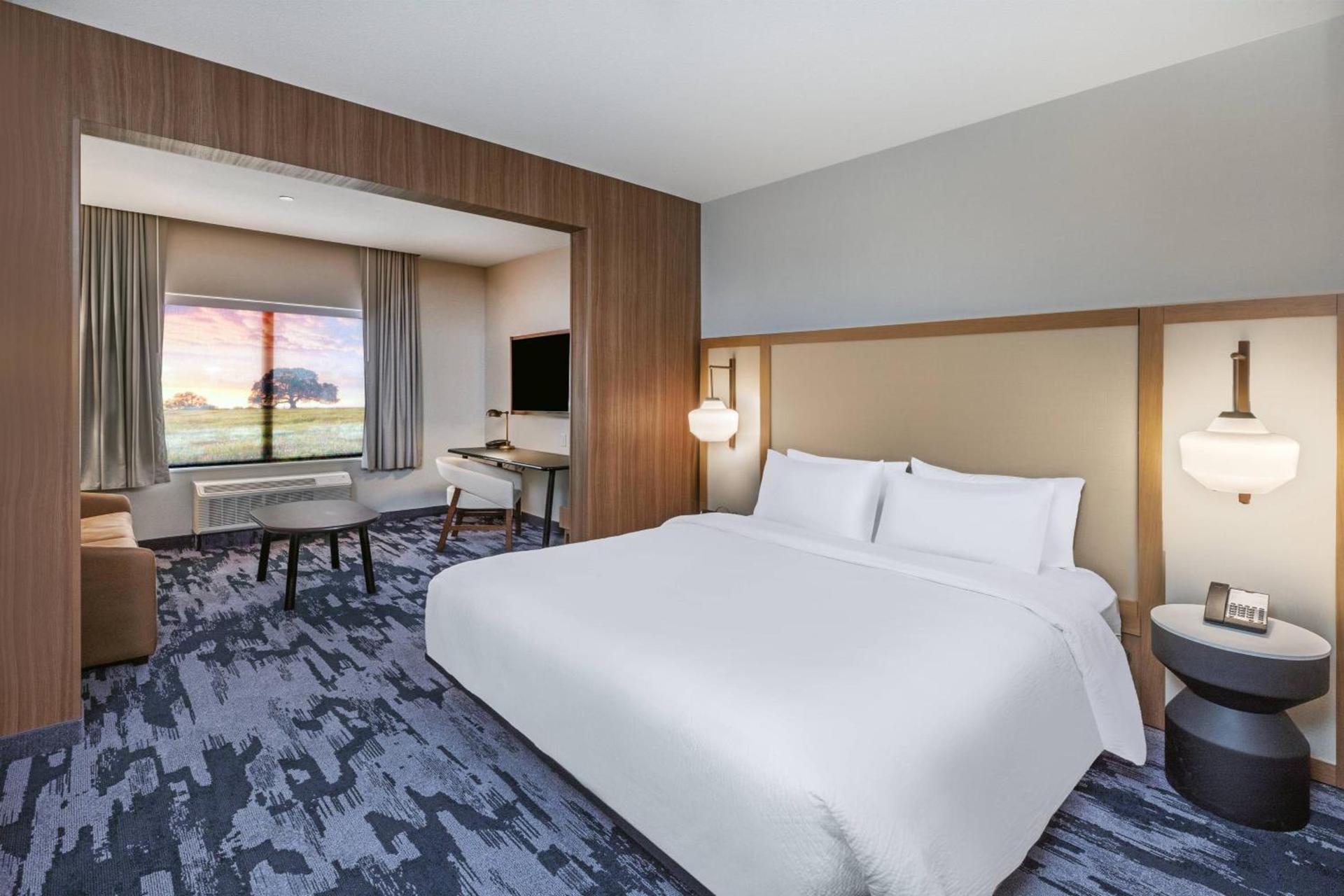 Fairfield Inn & Suites Houston Memorial City Area photo 15