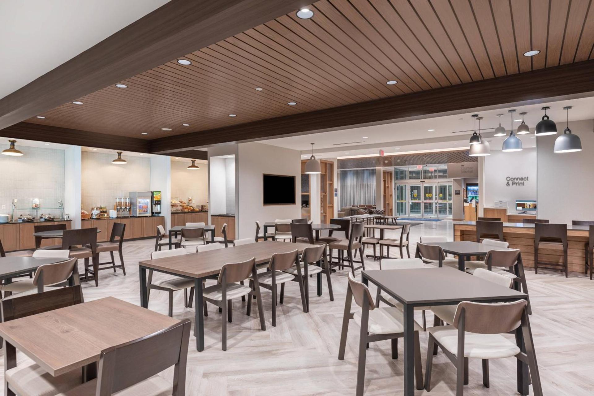 Fairfield Inn & Suites Houston Memorial City Area photo 26
