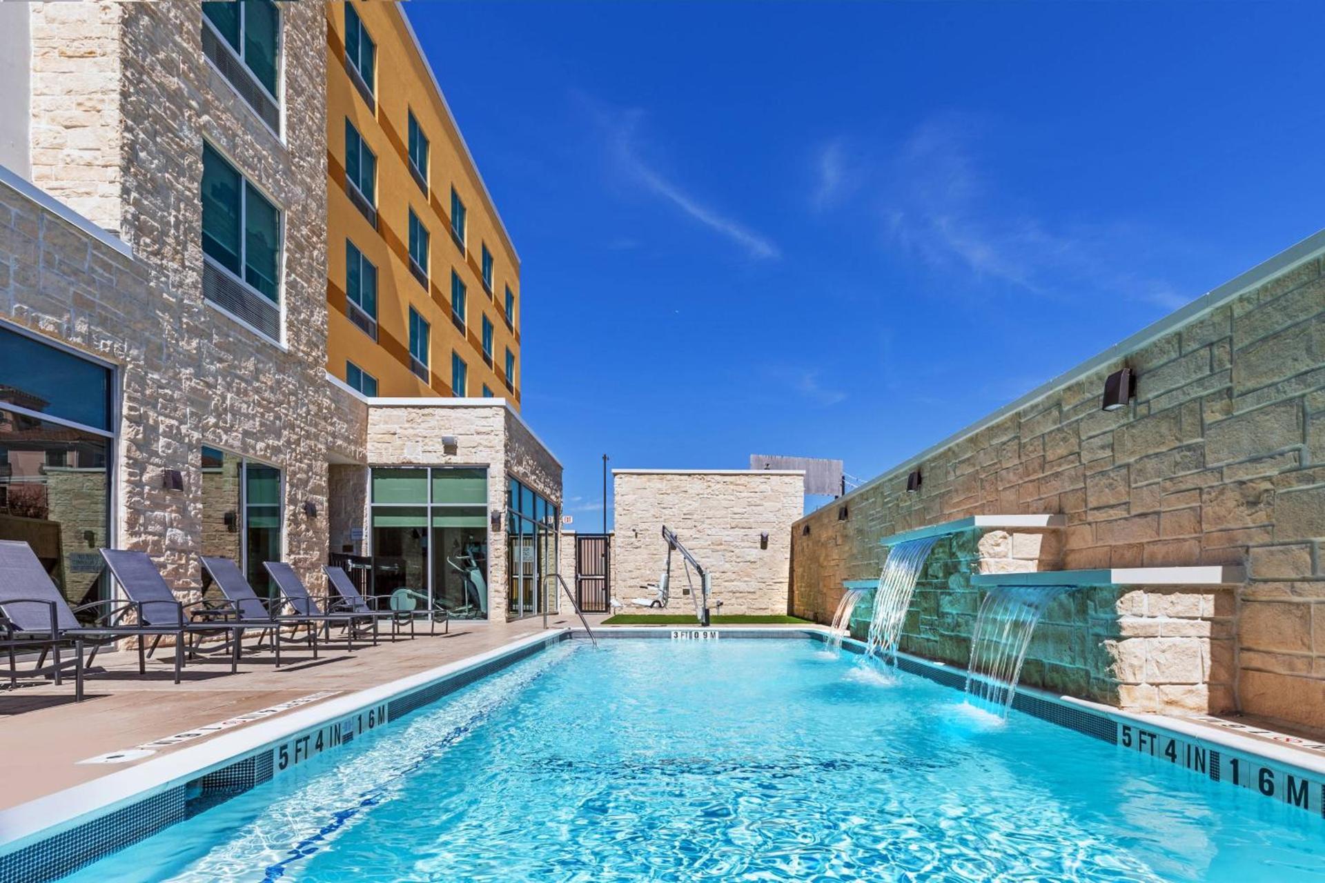 Fairfield Inn & Suites Houston Memorial City Area photo 35