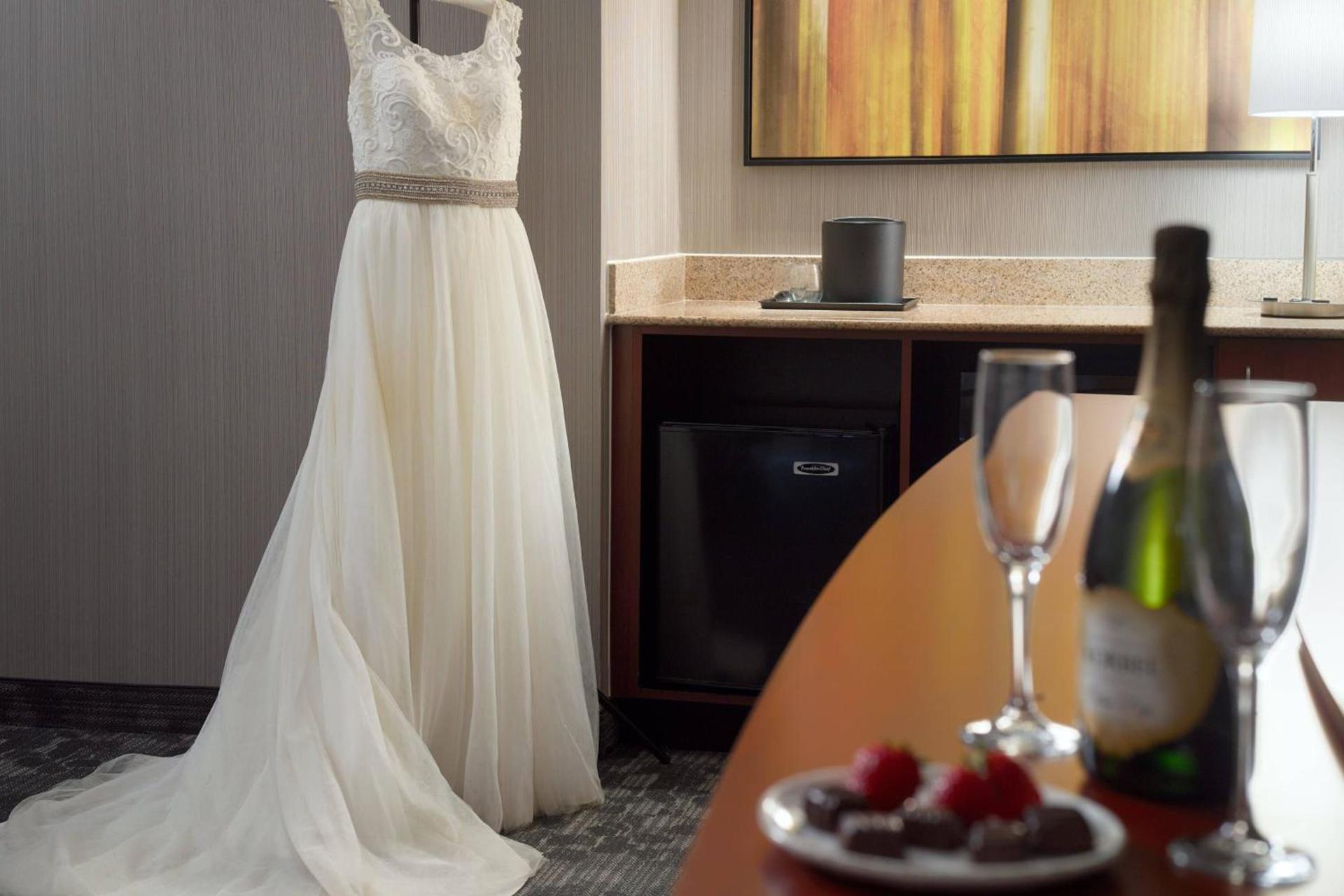 Courtyard by Marriott Raleigh Cary photo 17