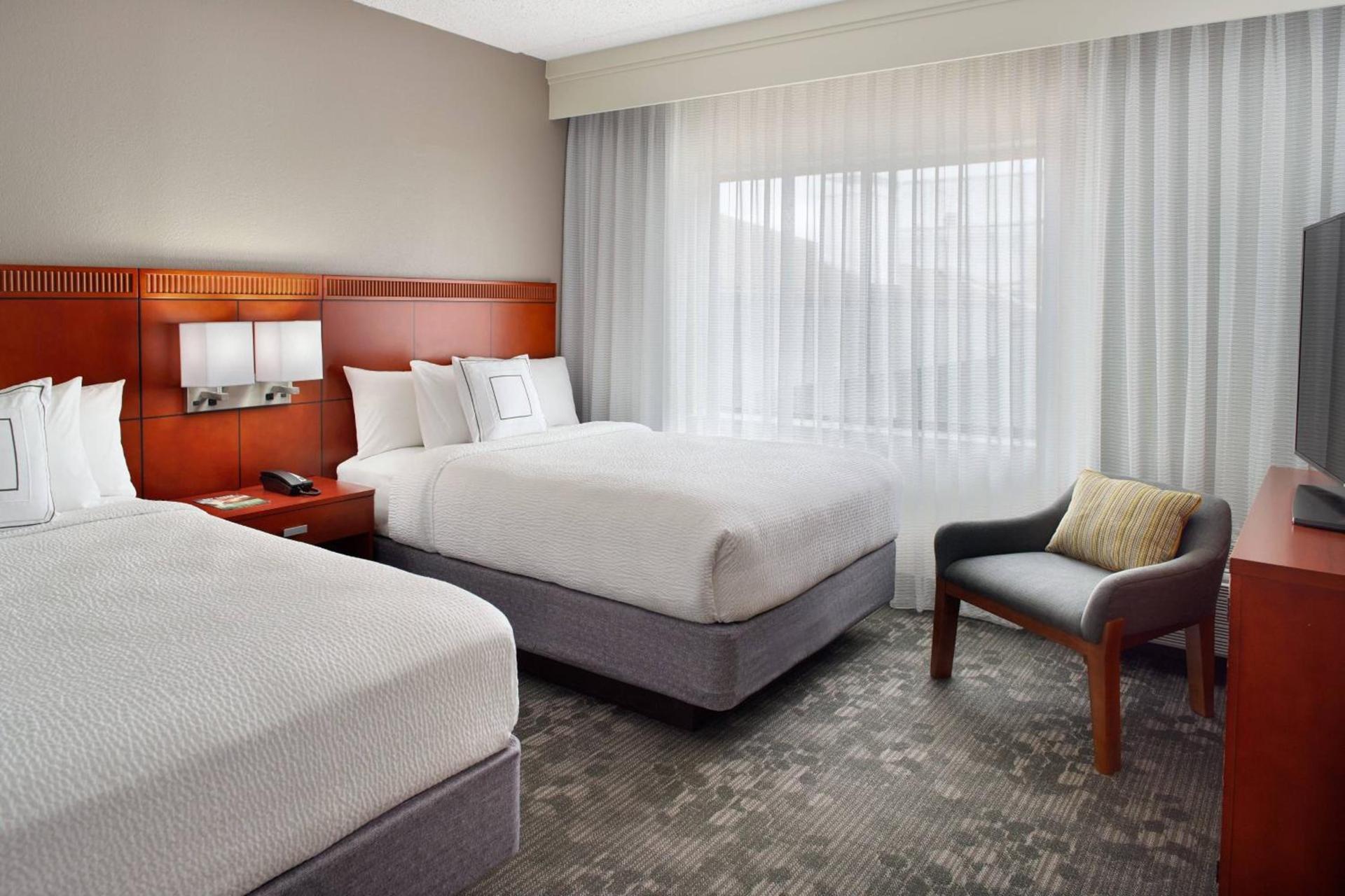 Courtyard by Marriott Raleigh Cary photo 14