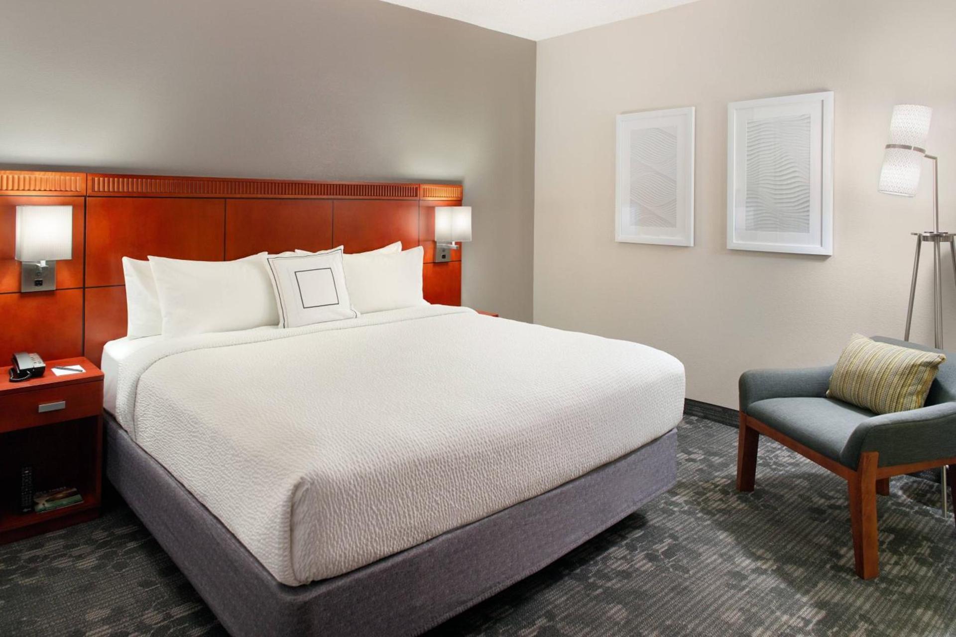 Courtyard by Marriott Raleigh Cary photo 15