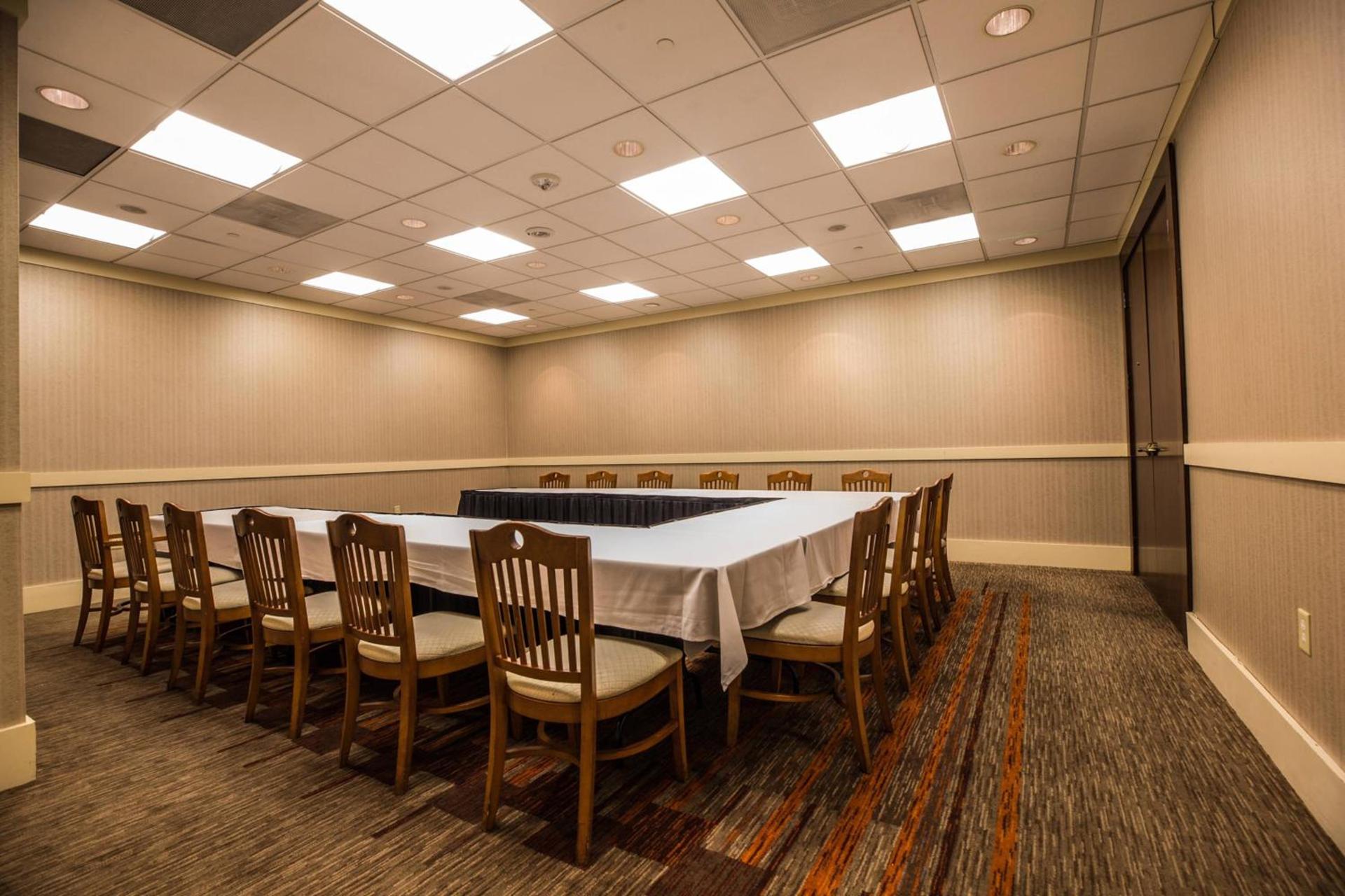 Delta Hotels by Marriott Baltimore North photo 27