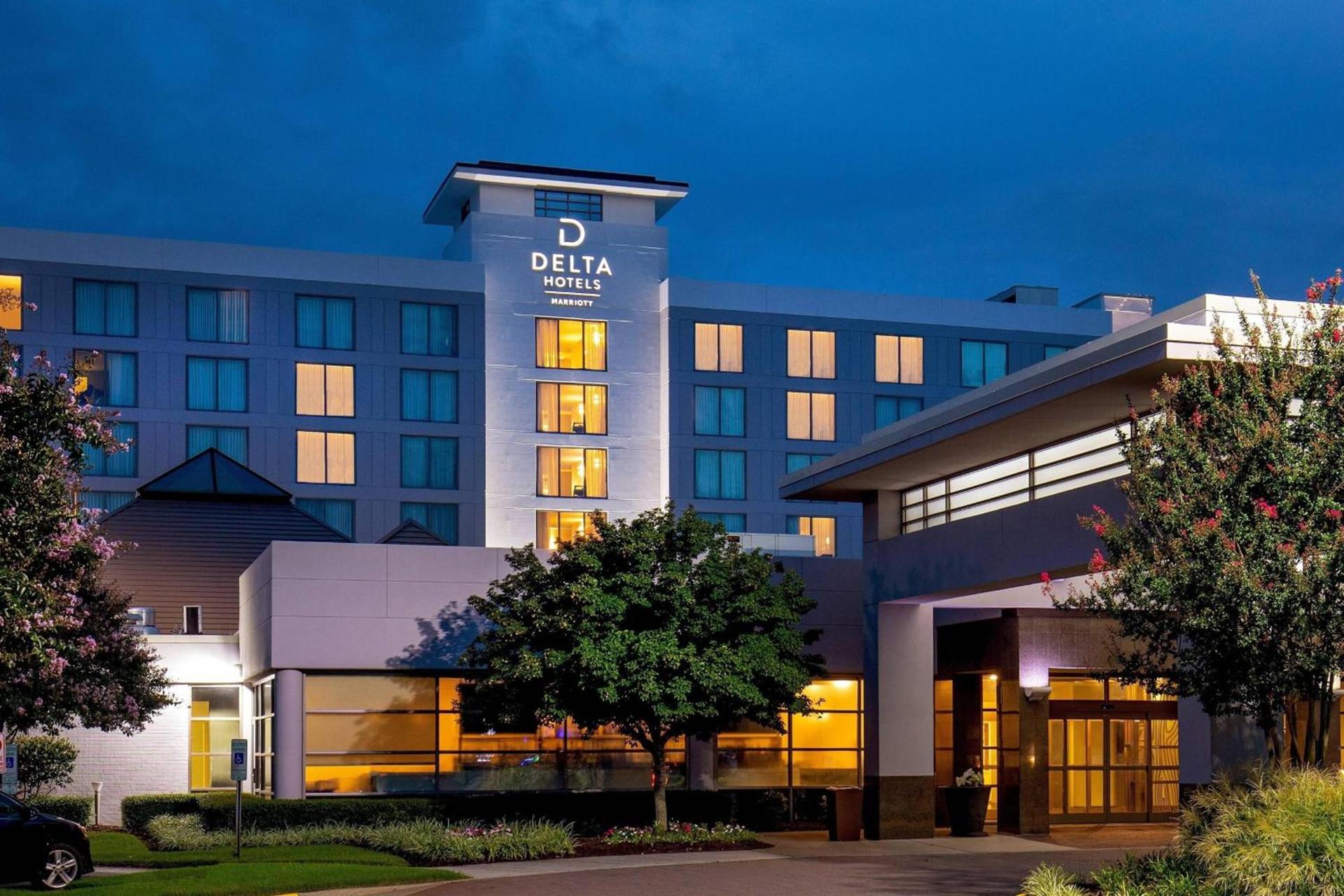 Delta Hotels by Marriott Chesapeake Norfolk photo 2