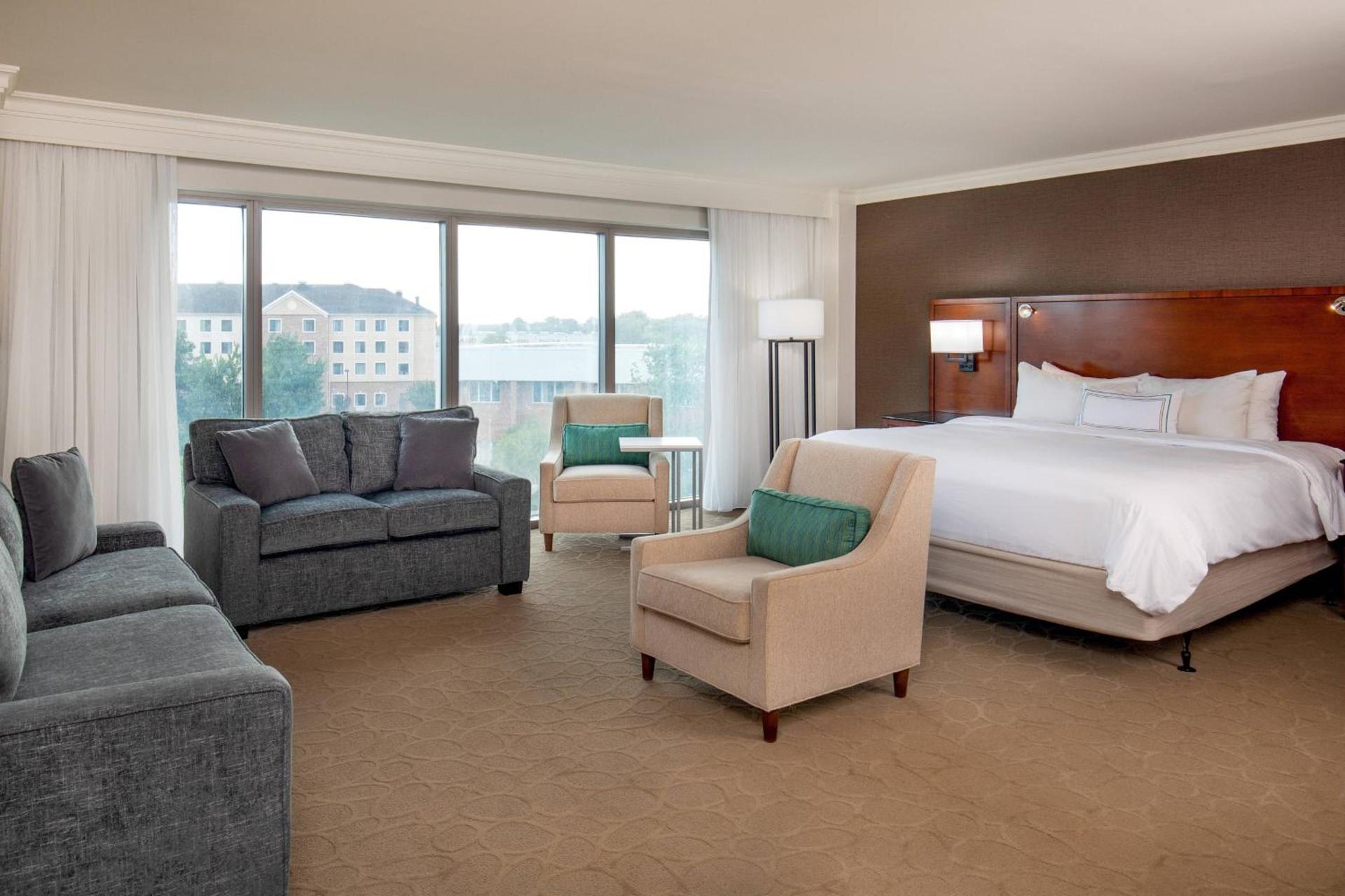 Delta Hotels by Marriott Chesapeake Norfolk photo 16