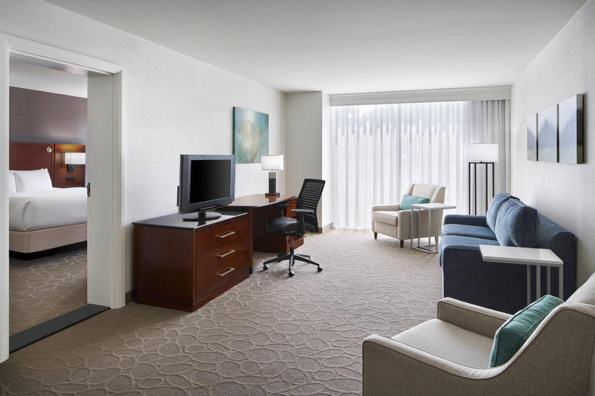 Delta Hotels by Marriott Chesapeake Norfolk photo 14