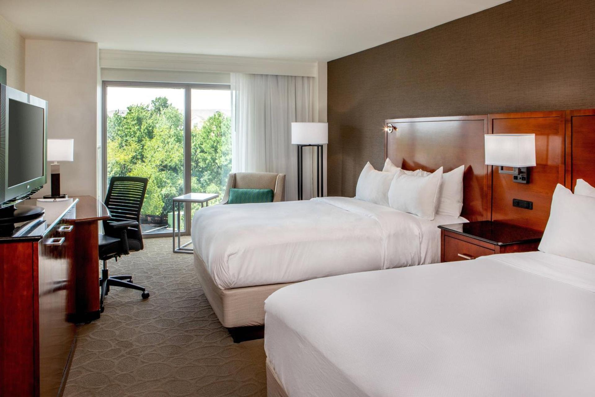 Delta Hotels by Marriott Chesapeake Norfolk photo 5