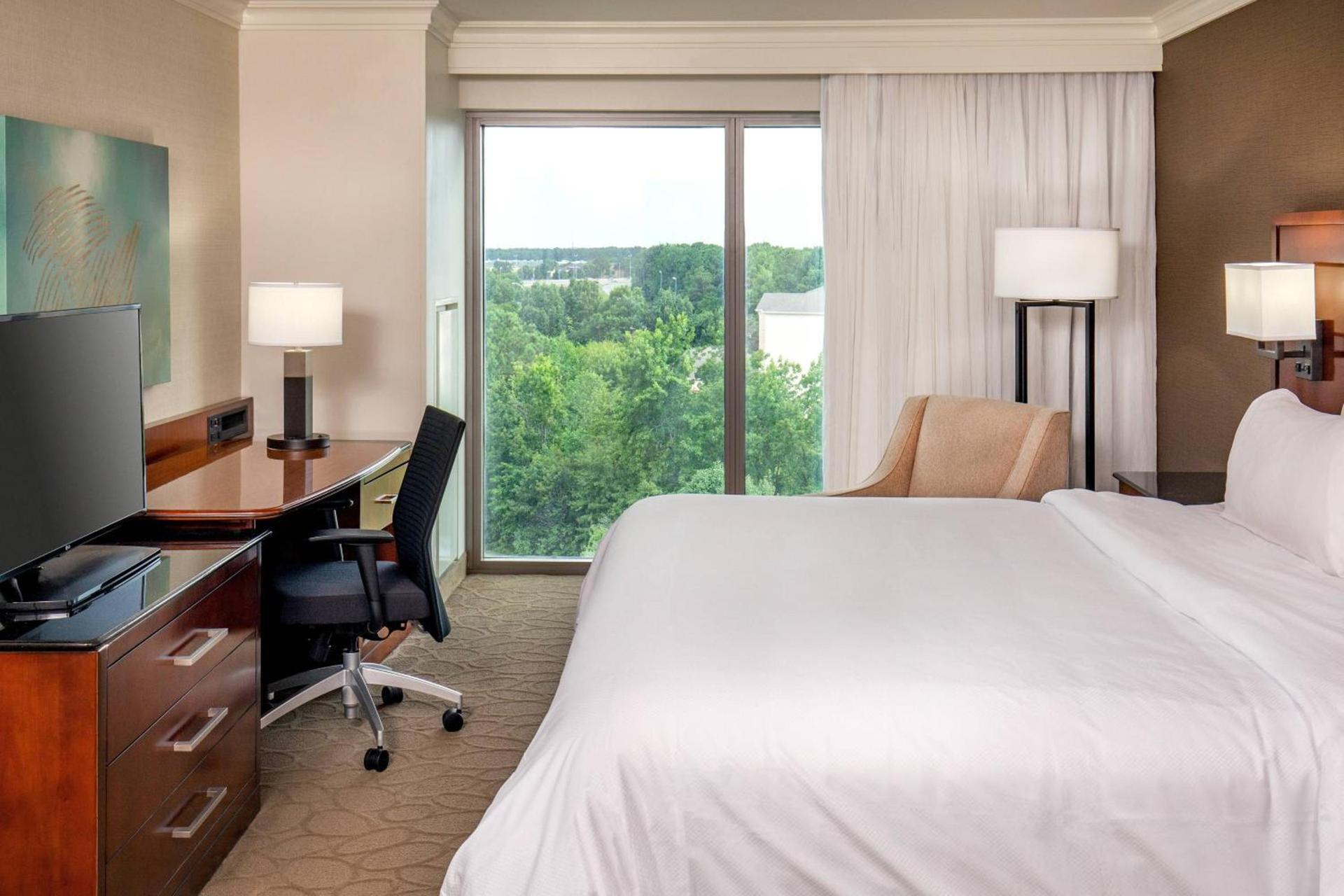 Delta Hotels by Marriott Chesapeake Norfolk photo 6