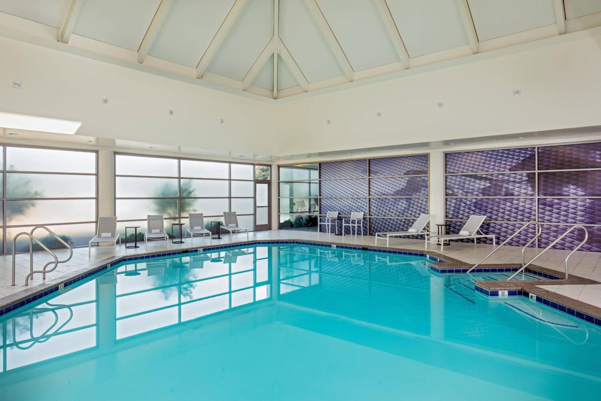 Delta Hotels by Marriott Chesapeake Norfolk photo 25