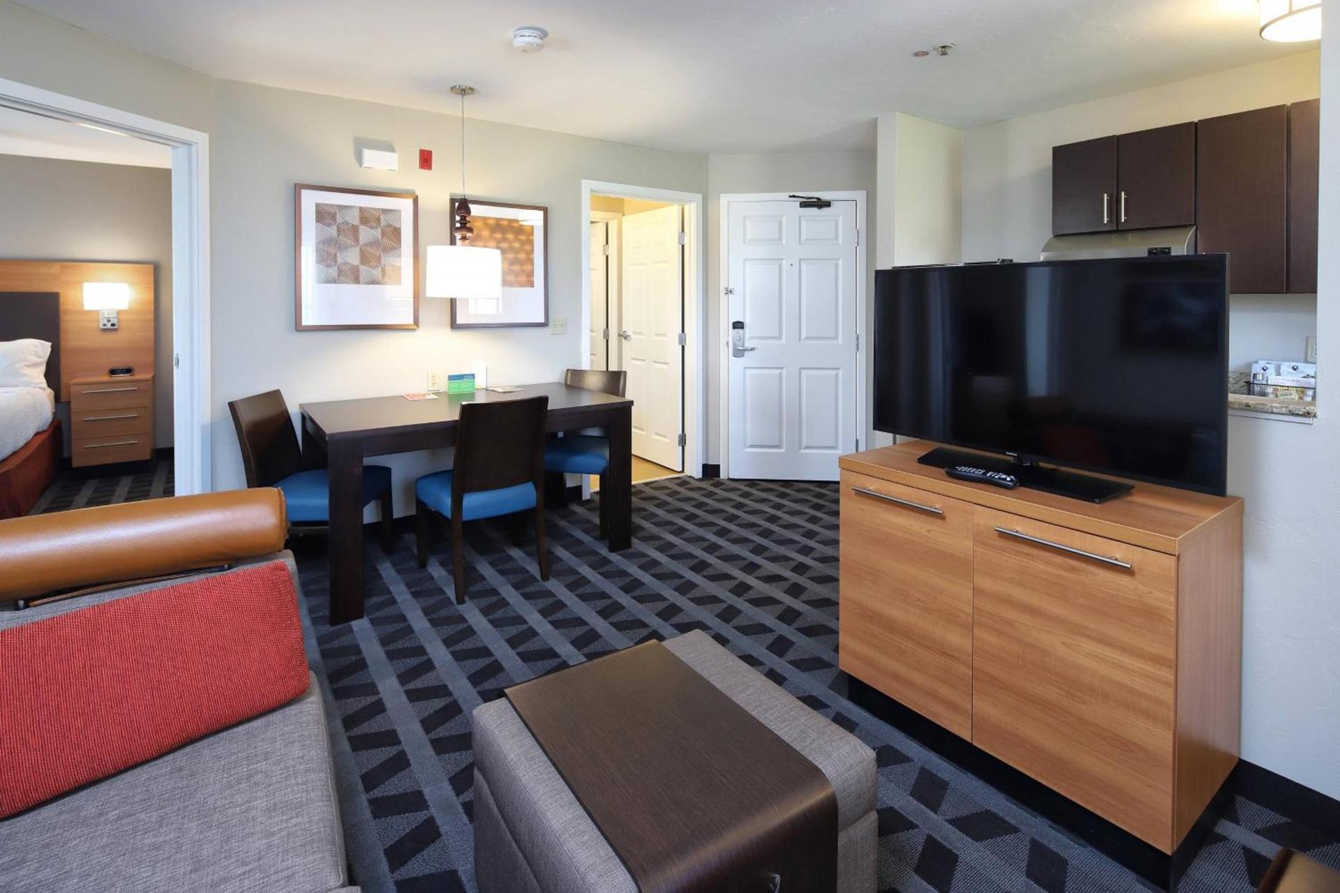 TownePlace Suites Tucson photo 5