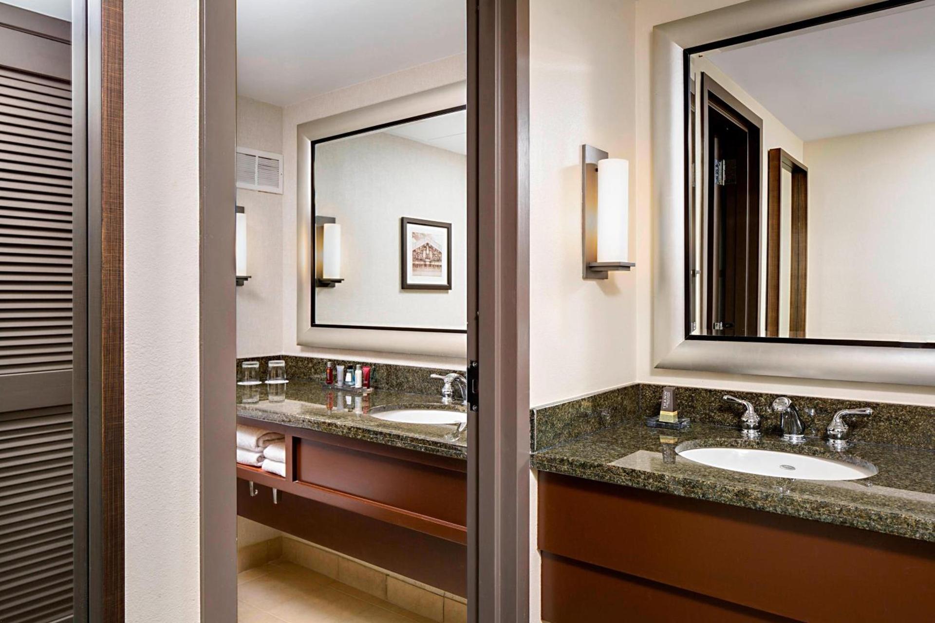 Houston Marriott Westchase photo 19