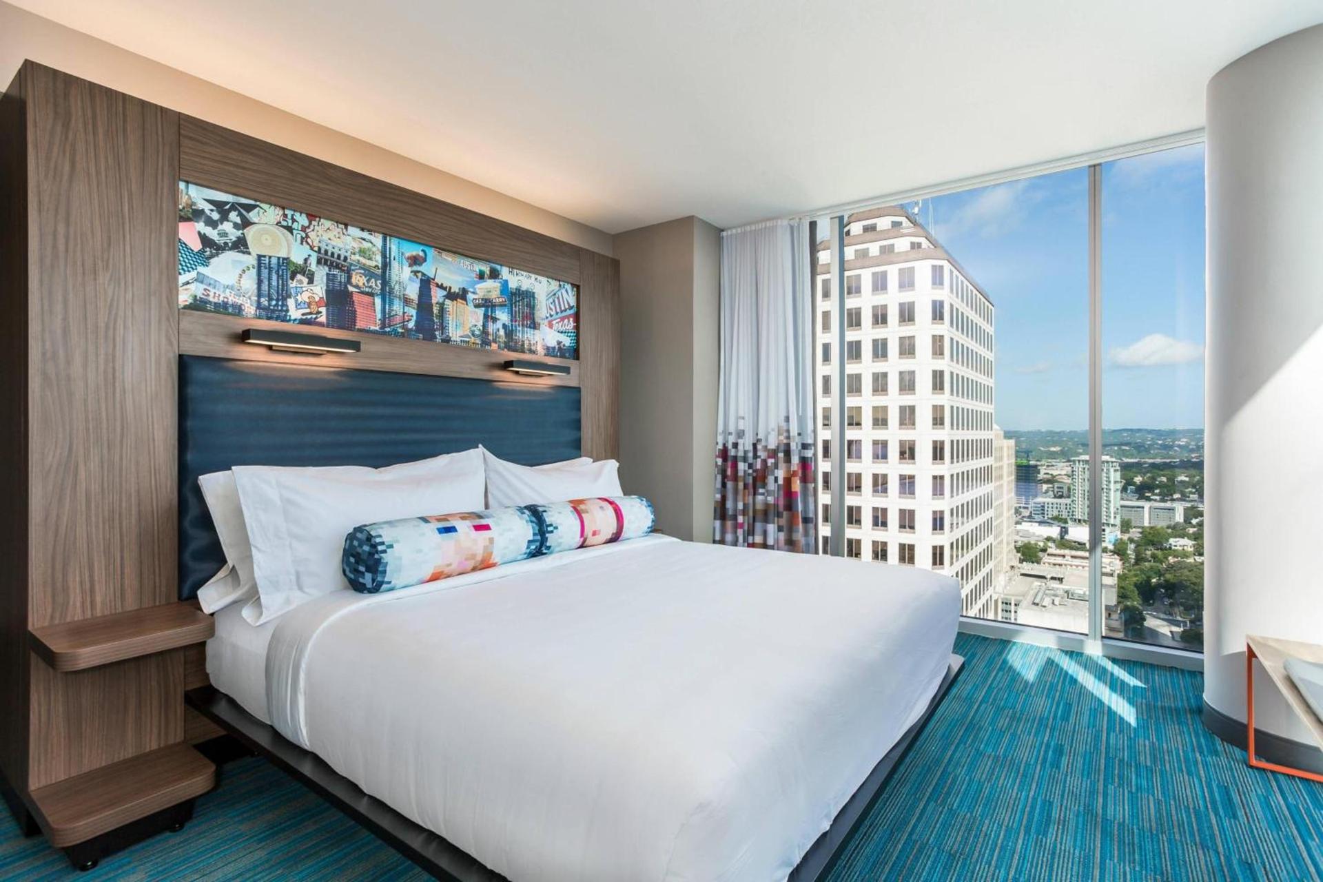 Aloft by Marriott Austin Downtown photo 8