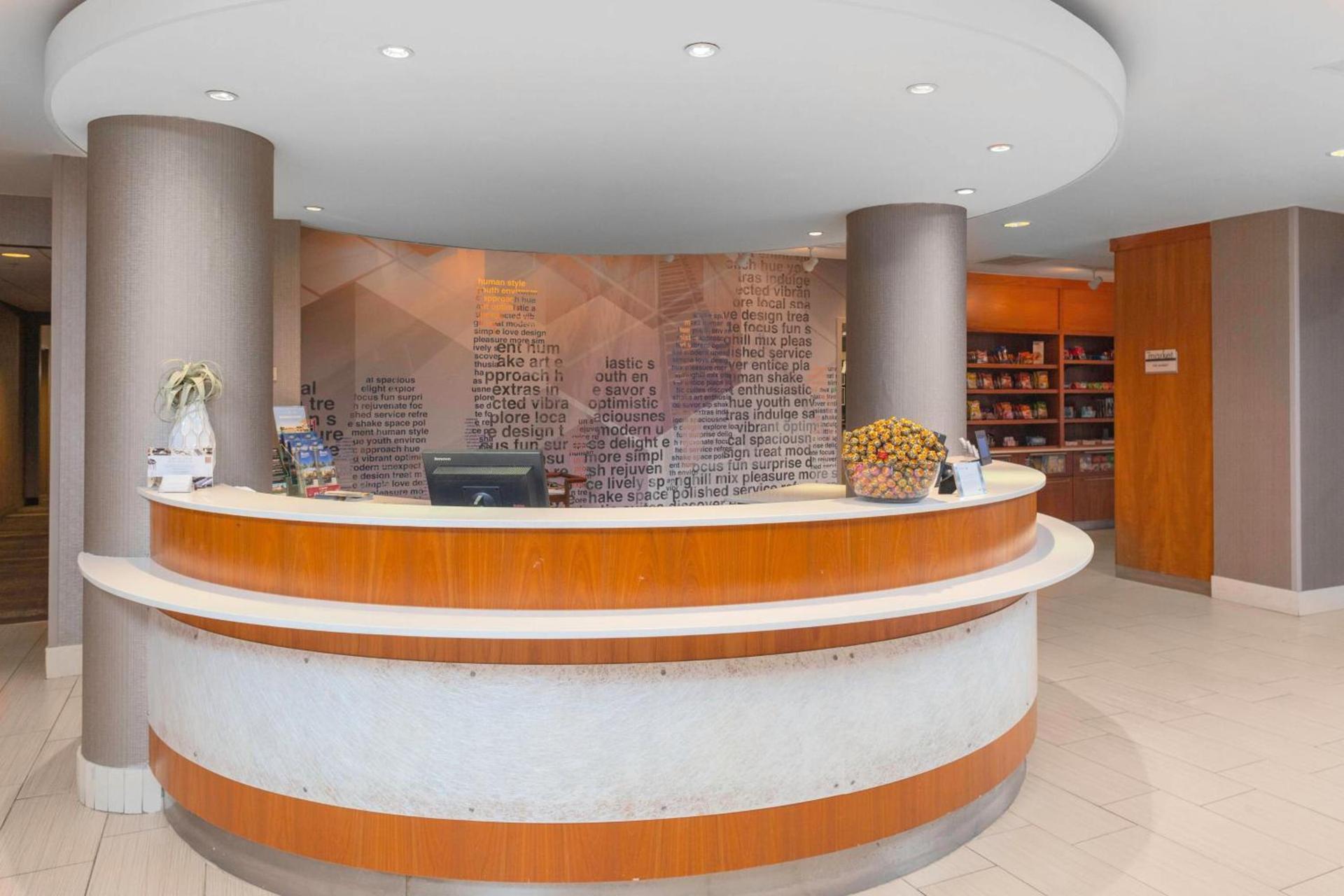 SpringHill Suites Cincinnati North Forest Park photo 3
