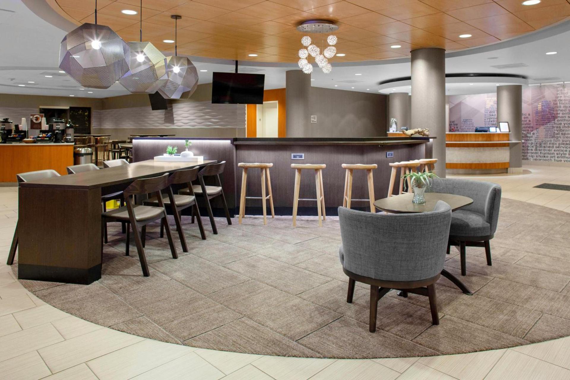 SpringHill Suites Cincinnati North Forest Park photo 12