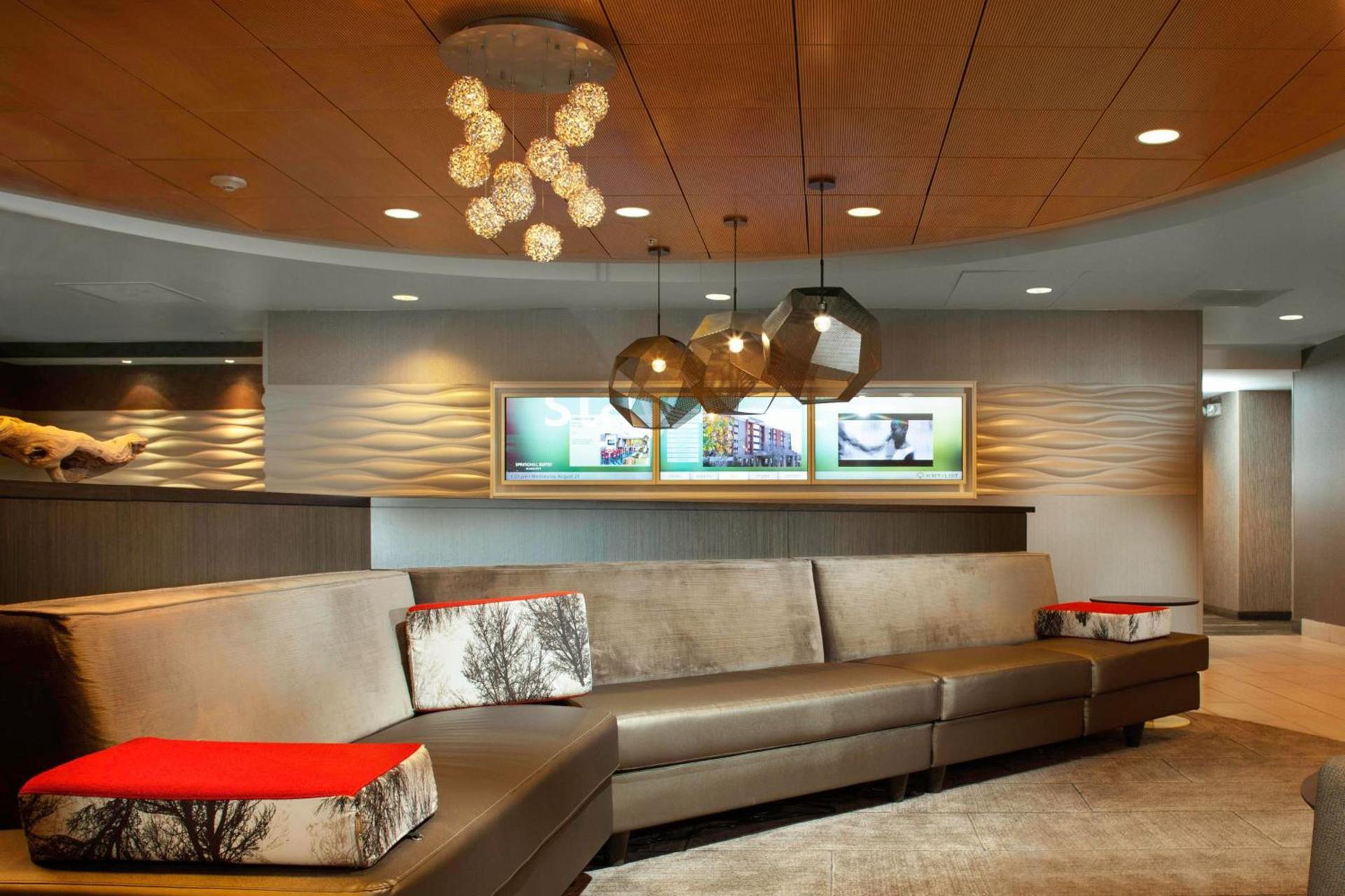 SpringHill Suites Cincinnati North Forest Park photo 4