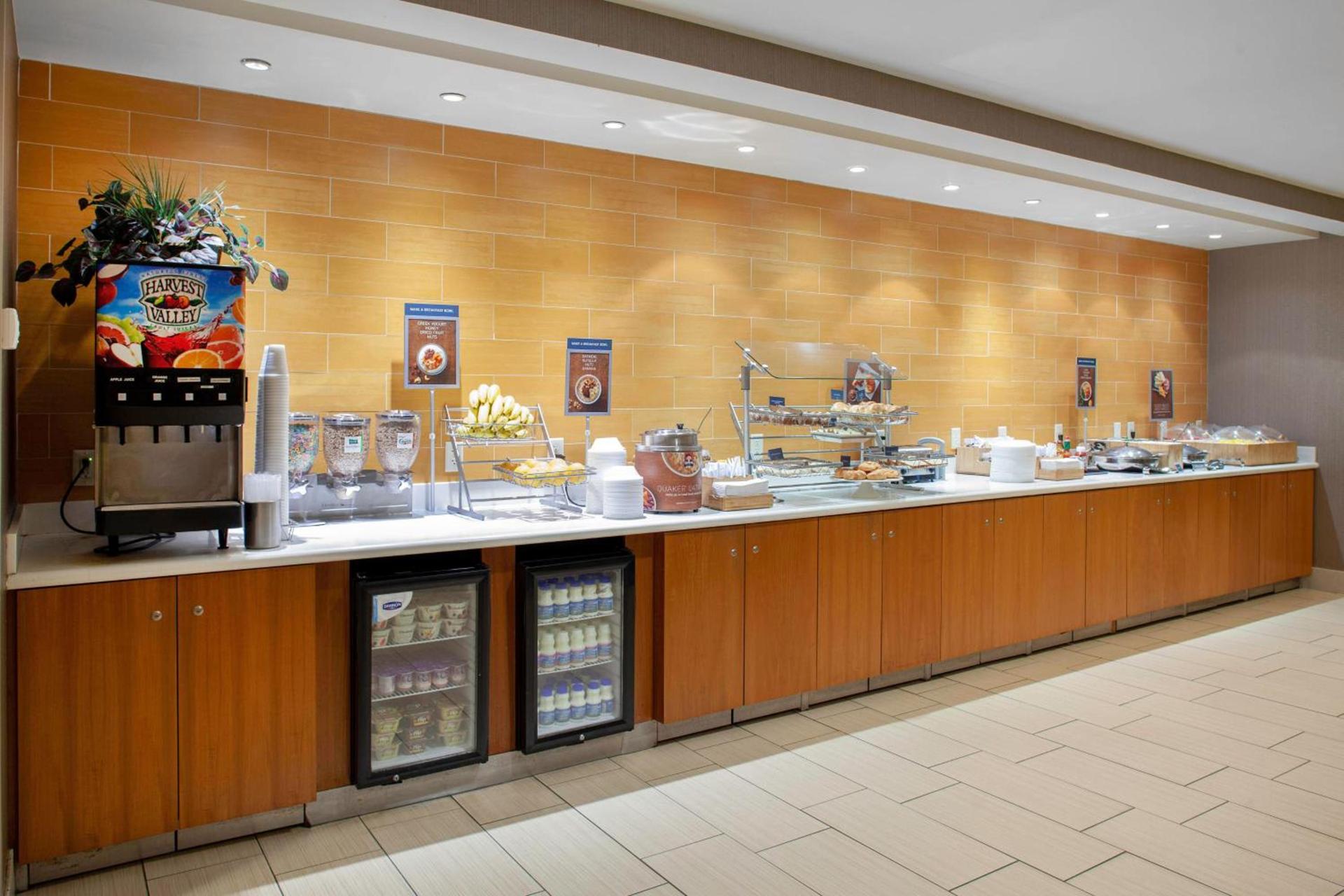 SpringHill Suites Cincinnati North Forest Park photo 15