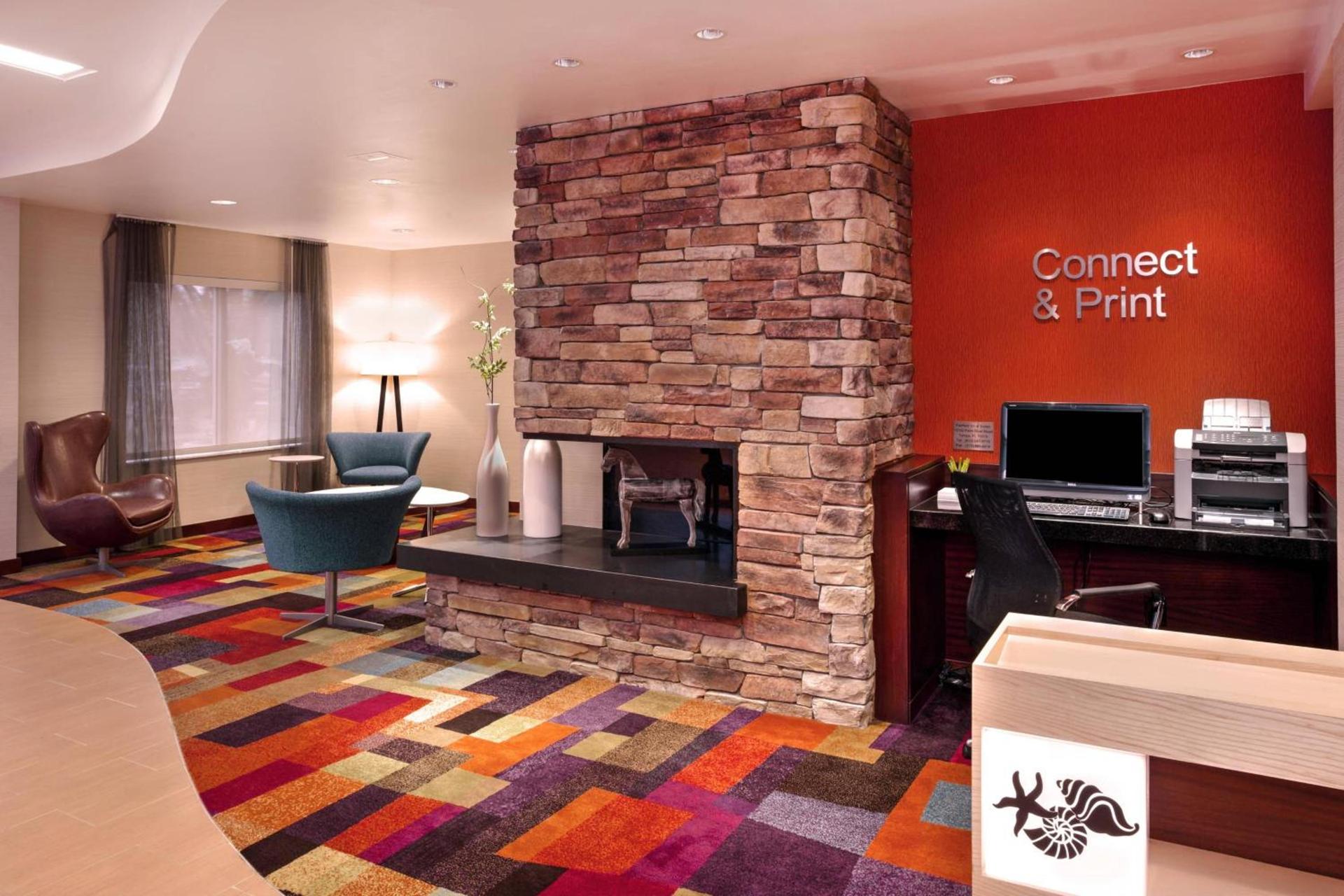 Fairfield Inn and Suites by Marriott Tampa Brandon photo 4