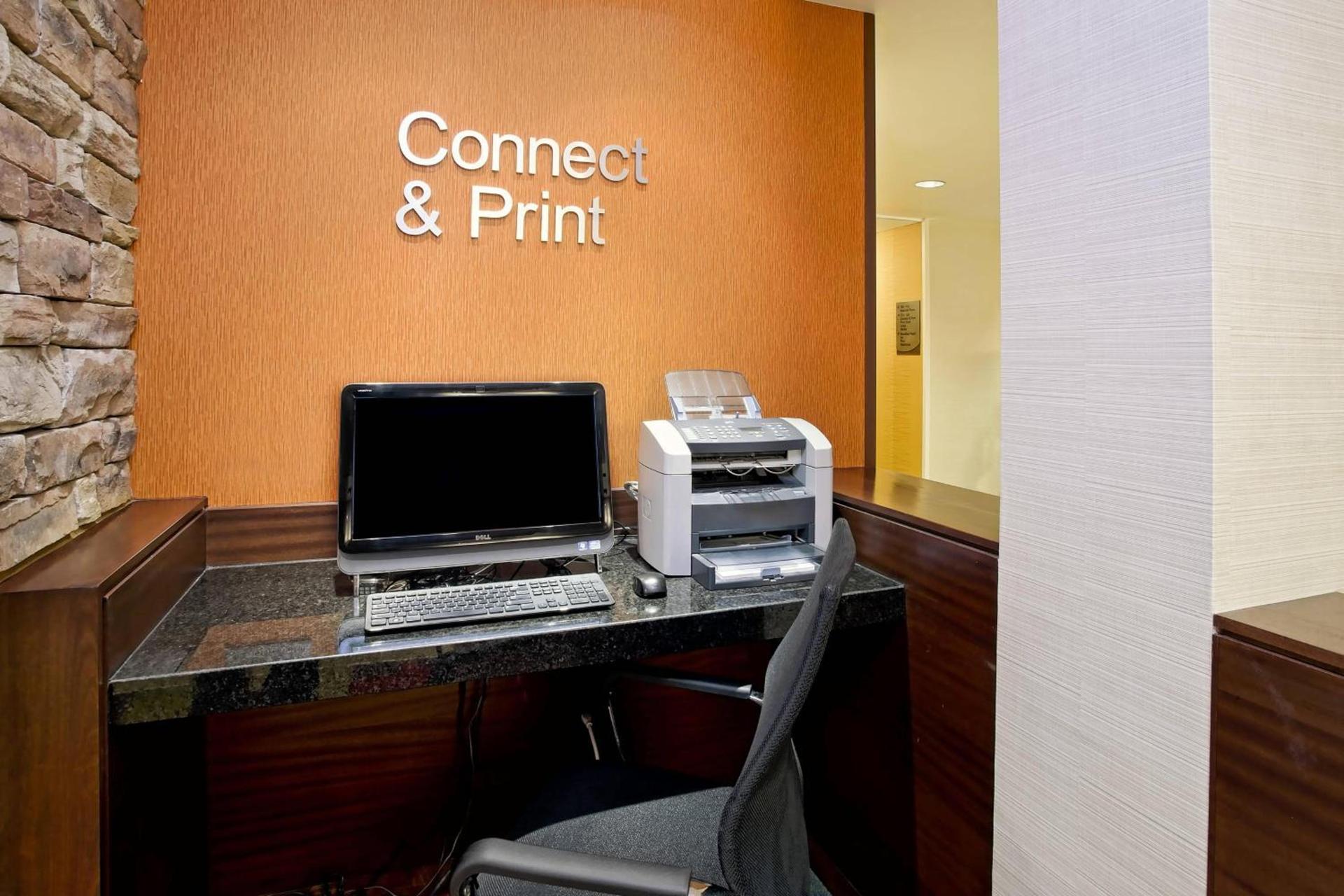 Fairfield Inn and Suites by Marriott Tampa Brandon photo 17